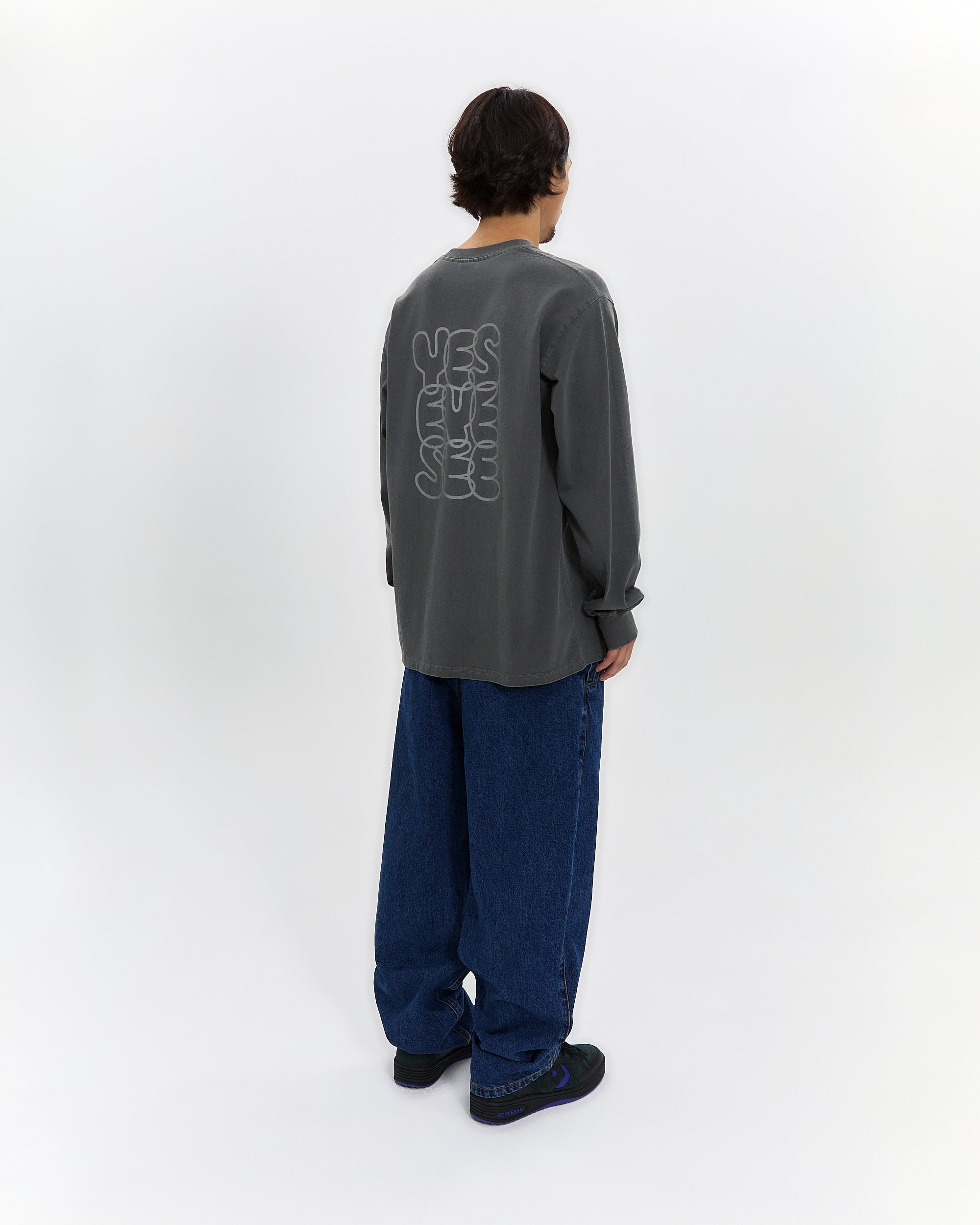 yeseyesee - C-Logo Pigment L/S (Charcoal) product image 9 | TRAB K-Fashion Australia