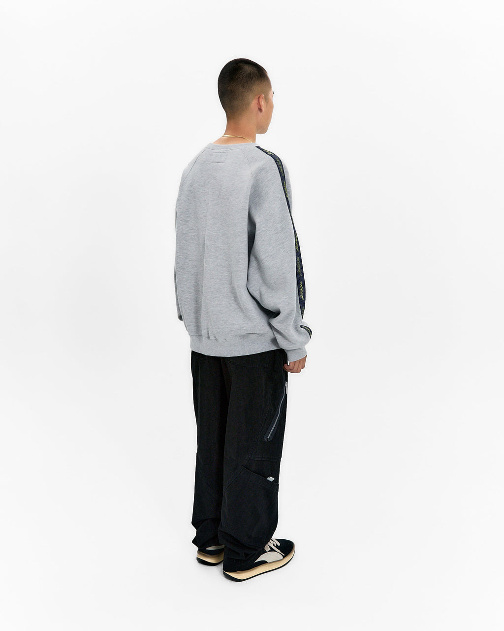 yeseyesee - Paneled Multi Pocket Pants (Black) product image 9 | TRAB K-Fashion Australia