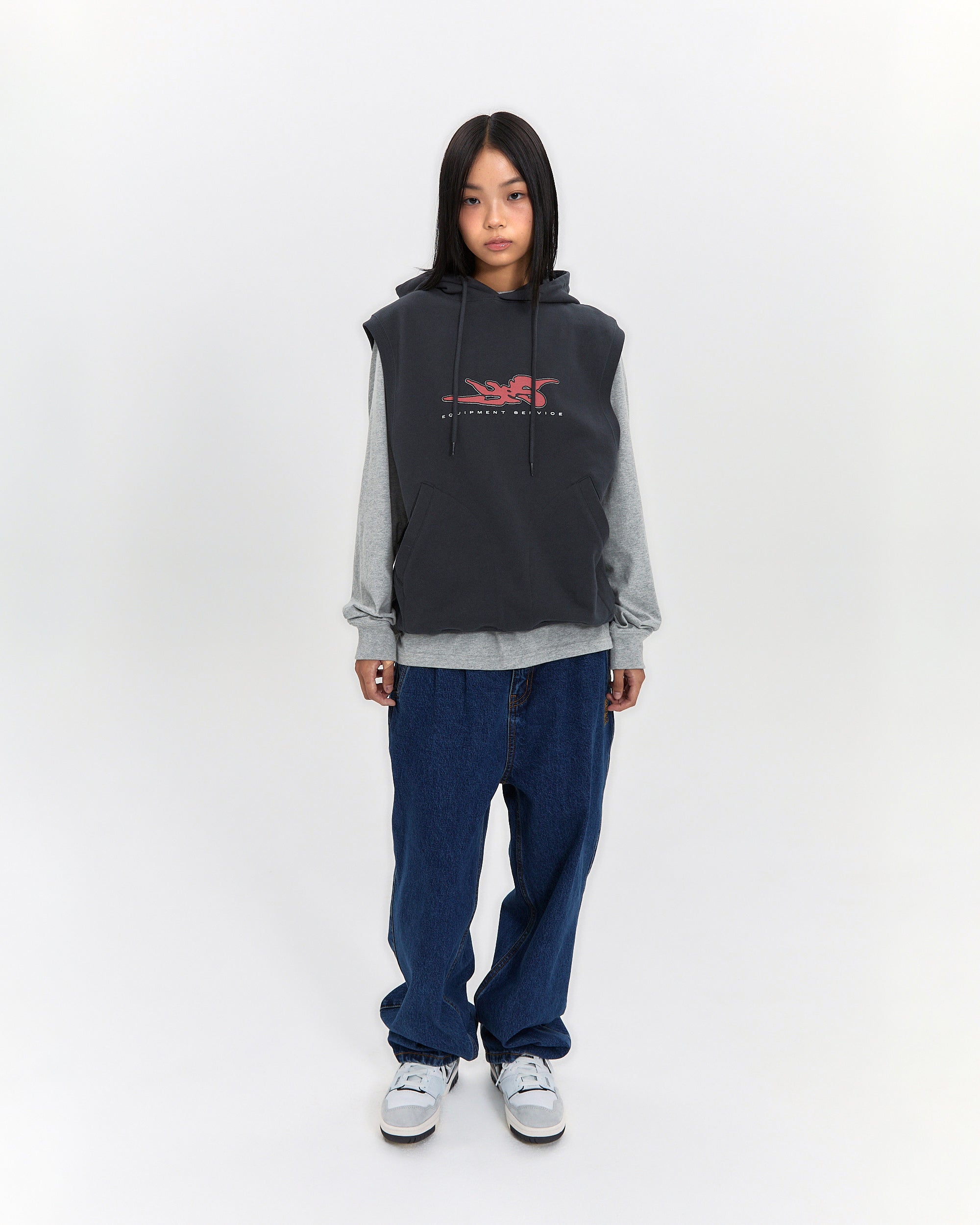 yeseyesee - Y.E.S Hooded Vest (Charcoal) product image 7 | TRAB K-Fashion Australia