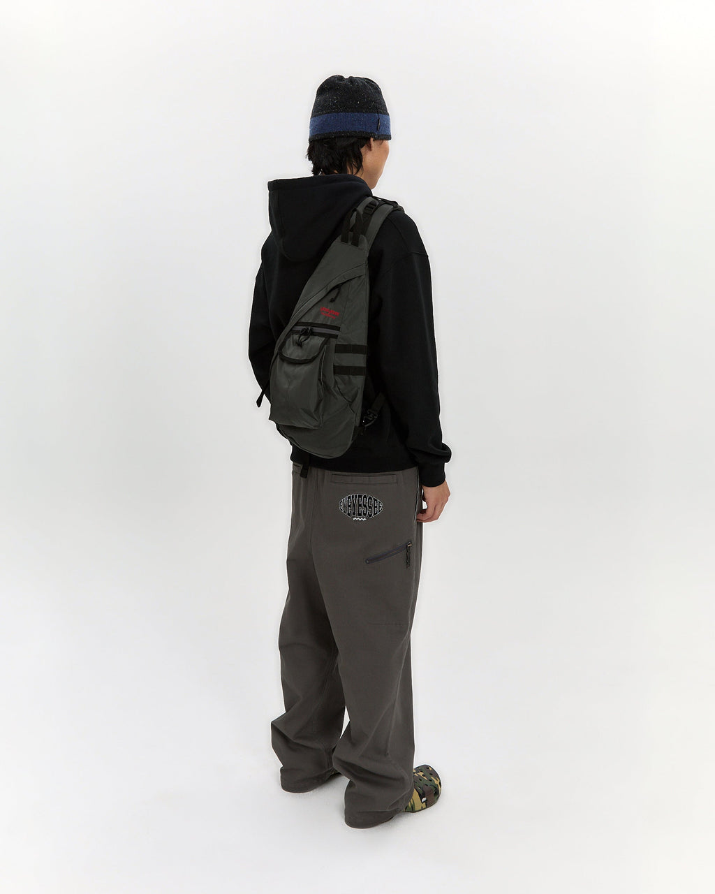 yeseyesee - Y.E.S Handy Sling Bag (Charcoal) product image 10 | TRAB K-Fashion Australia