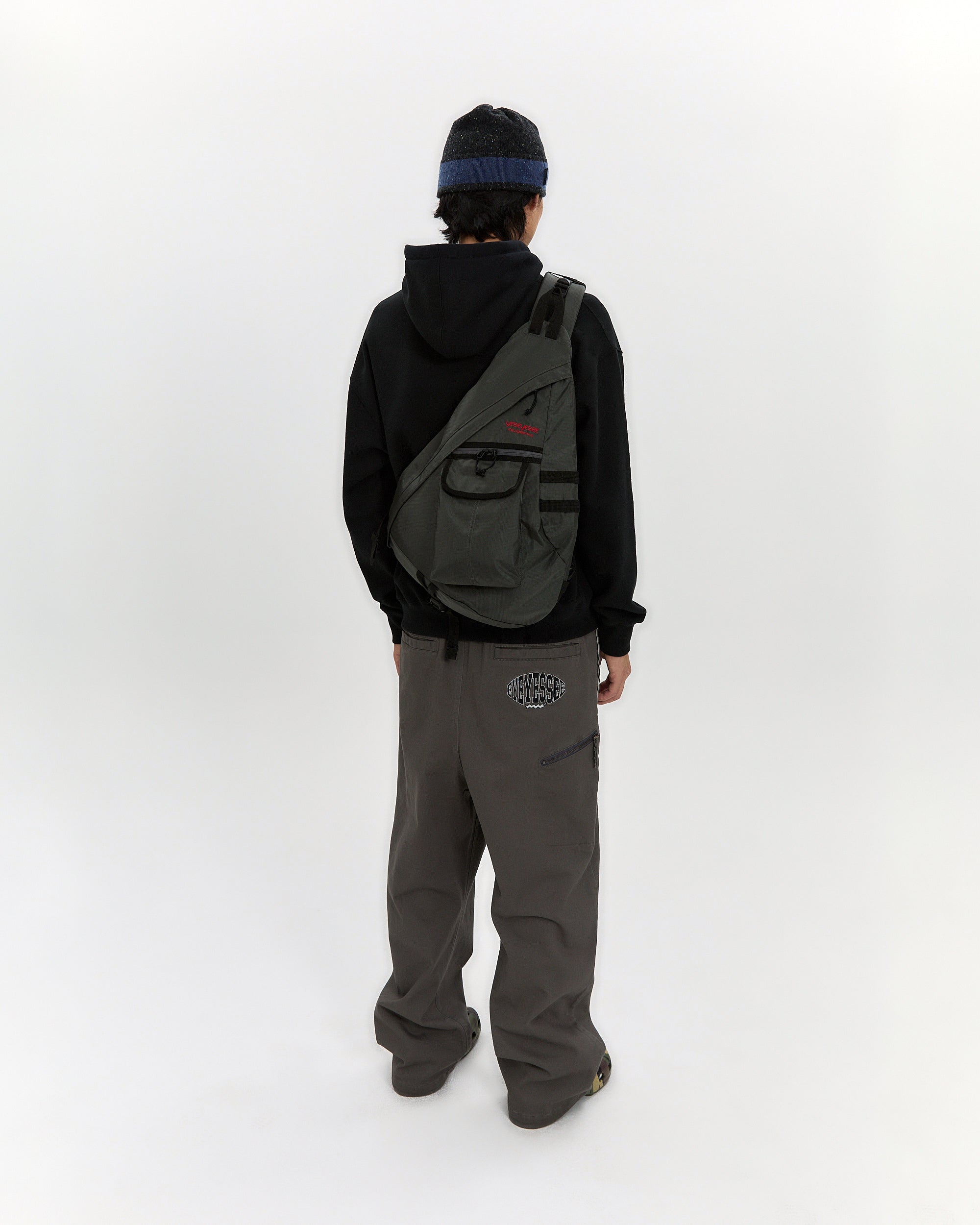 yeseyesee - Y.E.S Handy Sling Bag (Charcoal) product image 11 | TRAB K-Fashion Australia