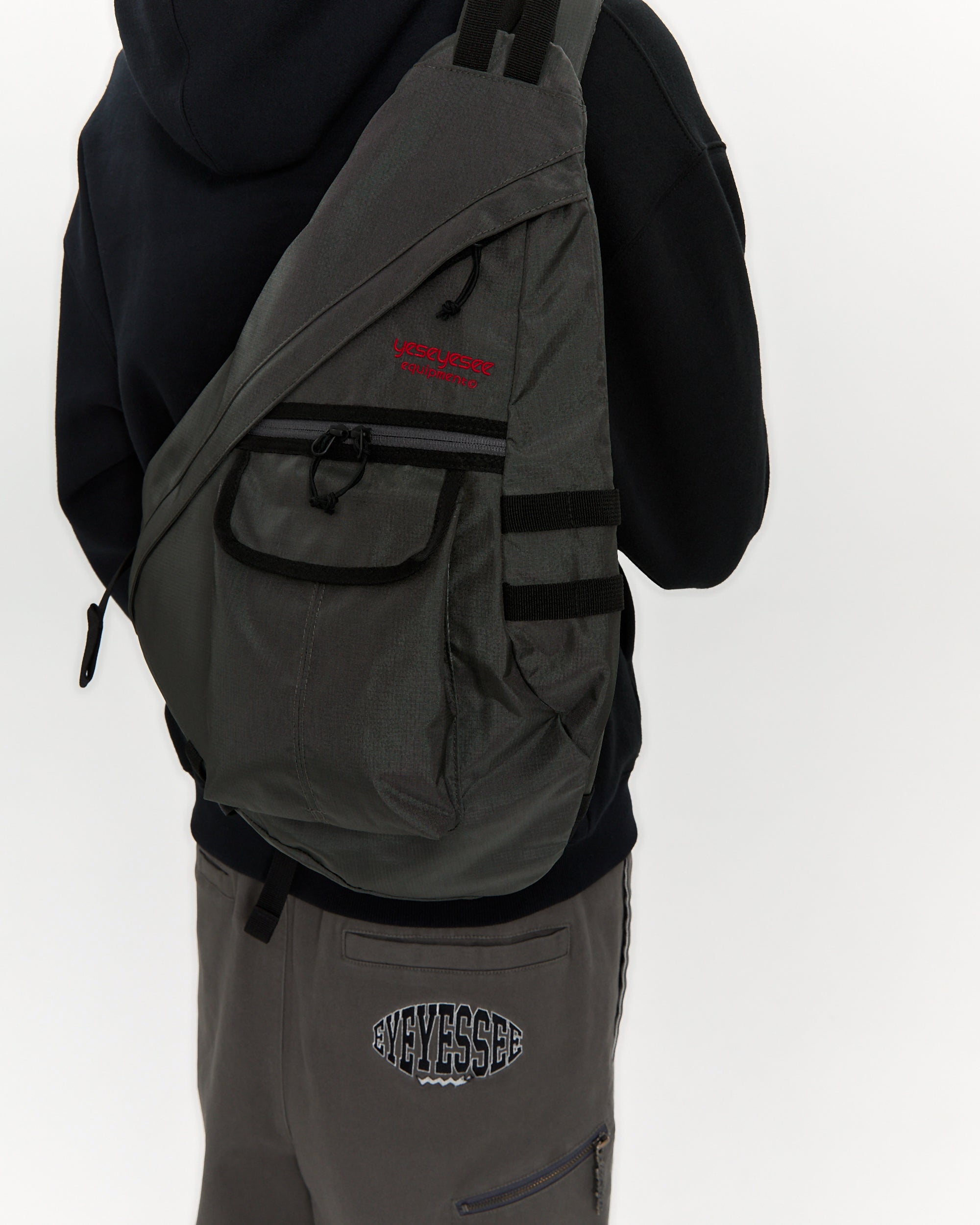 yeseyesee - Y.E.S Handy Sling Bag (Charcoal) product image 13 | TRAB K-Fashion Australia