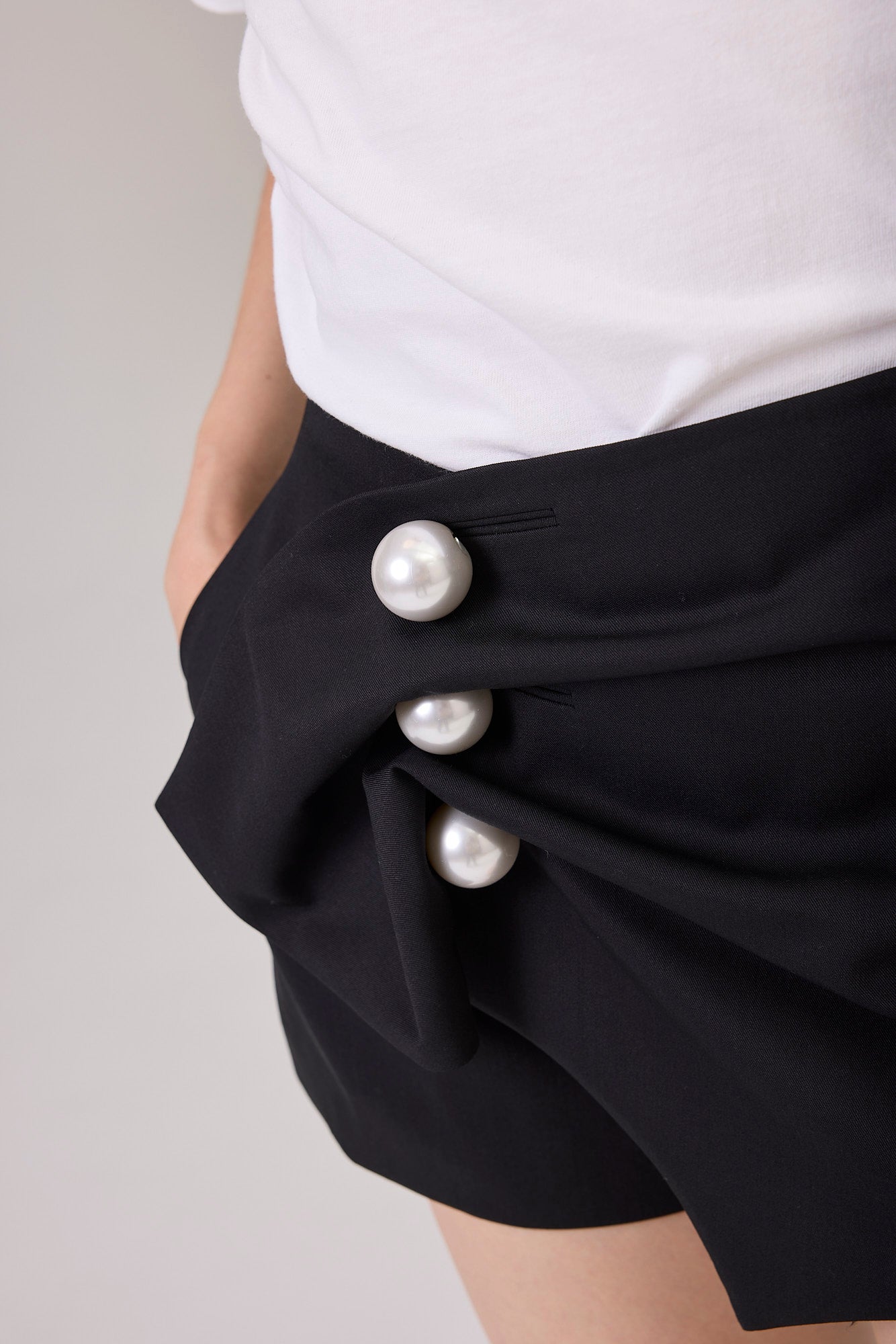 Kimhe Kim - Venus Short Wrap Pants (Black) product image 4 | TRAB K-Fashion Australia