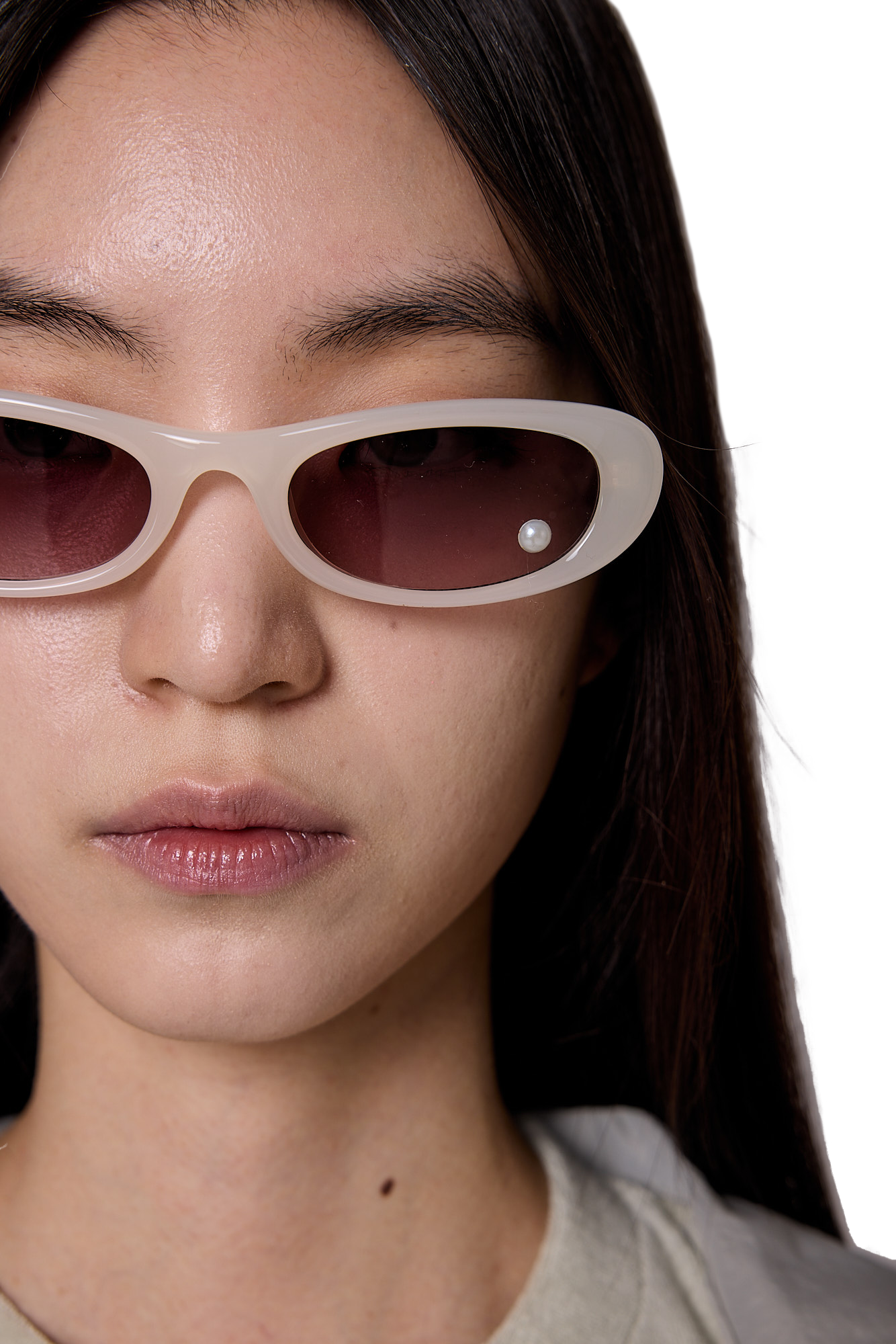 Kimhe Kim - Pearl Point Sunglasses (White) product image 8 | TRAB K-Fashion Australia