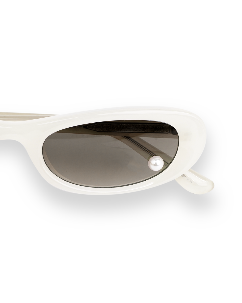 Kimhe Kim - Pearl Point Sunglasses (White) product image 6 | TRAB K-Fashion Australia