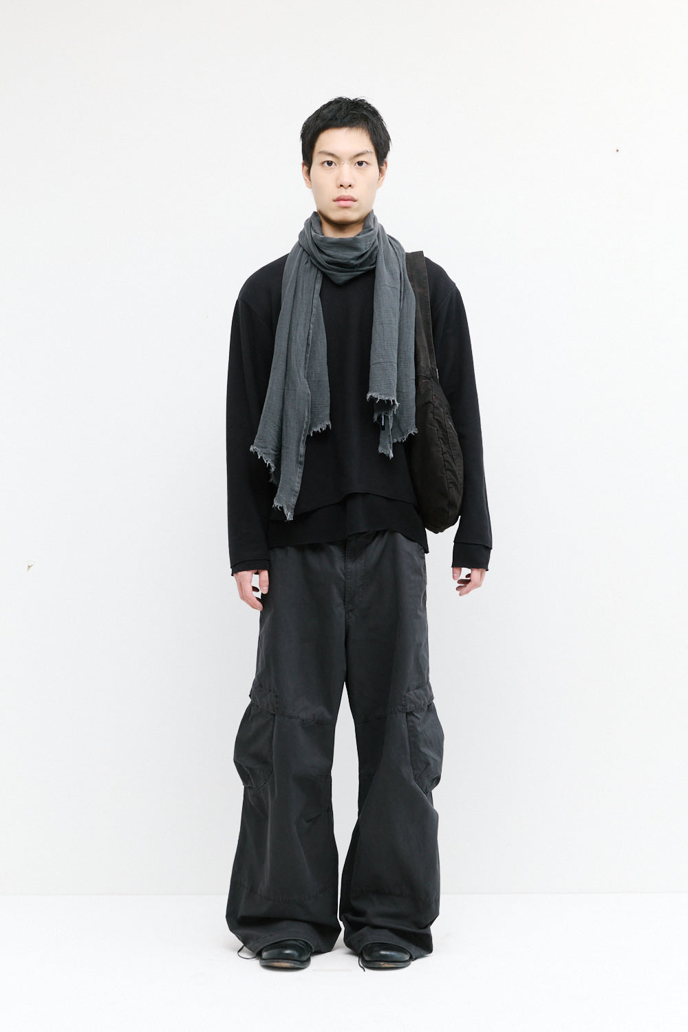 Hatchingroom - Crinkle Gauze Scarf (Dyed Grey) product image 7 | TRAB K-Fashion Australia