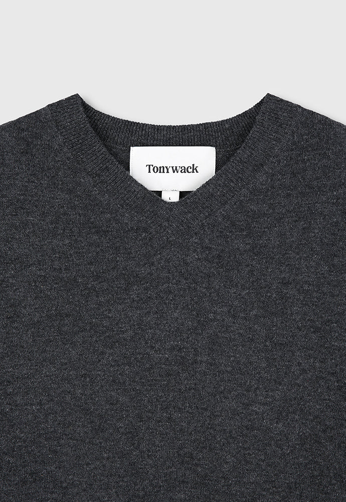 Tonywack - Pure Cashmere V-Neck Sweater (Charcoal) product image 10 | TRAB K-Fashion Australia