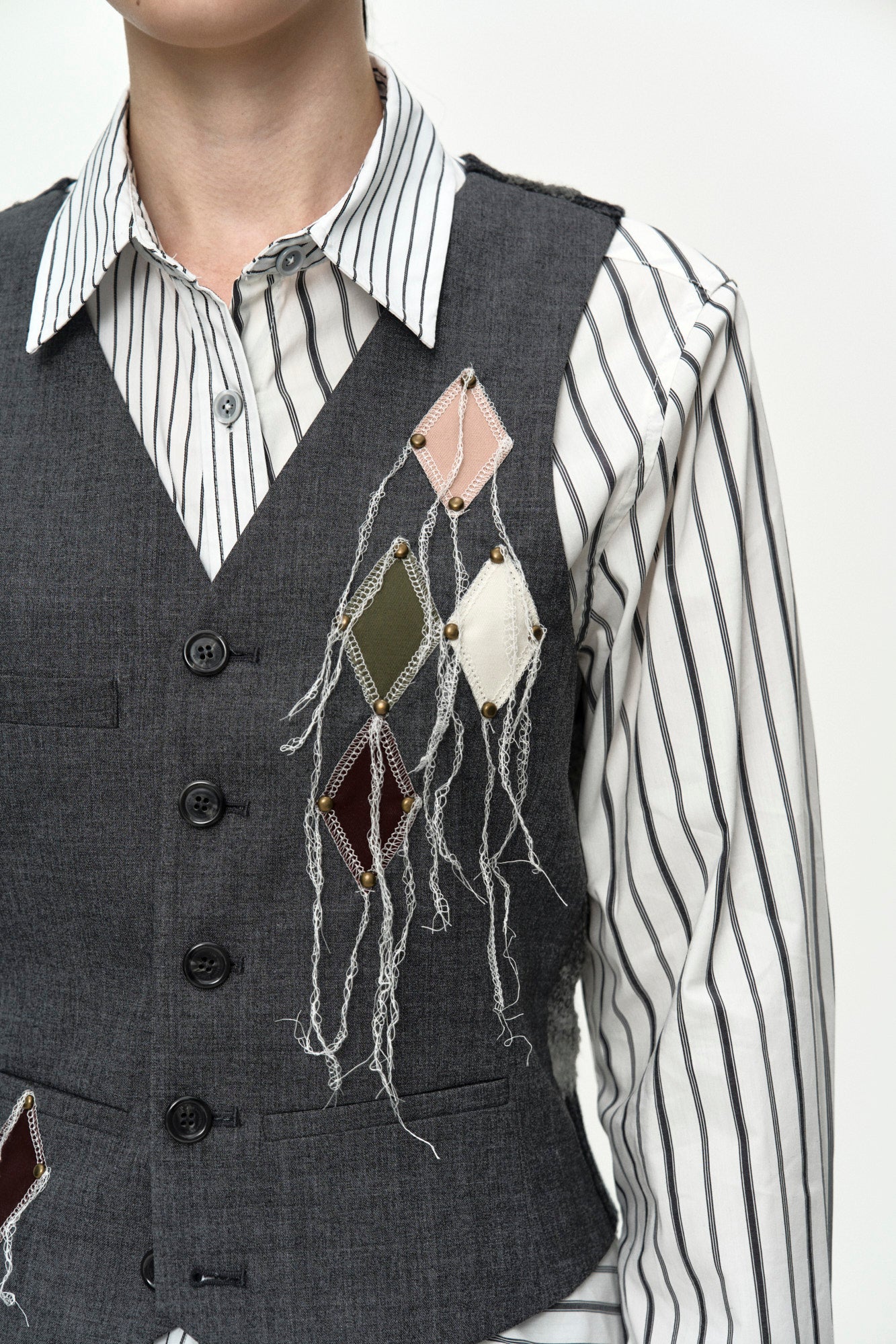 Andersson Bell - Back Knit Argyle Patched Vest (Grey) product image 7 | TRAB K-Fashion Australia