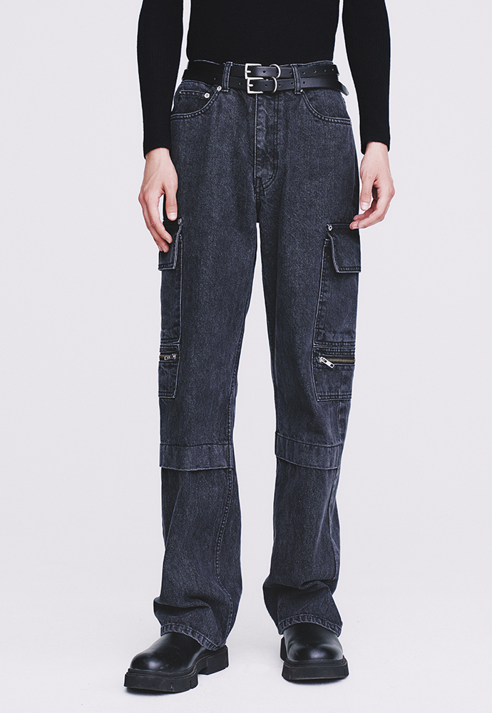Tonywack - Relaxed Cut Denim Cargo Jeans (Faded Black) product image 5 | TRAB K-Fashion Australia
