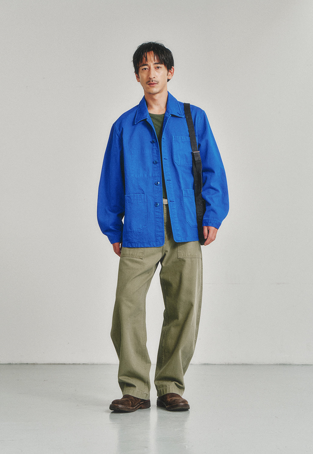 Art if acts - Curved Fatigue Trousers (Olive) product image 2 | TRAB K-Fashion Australia