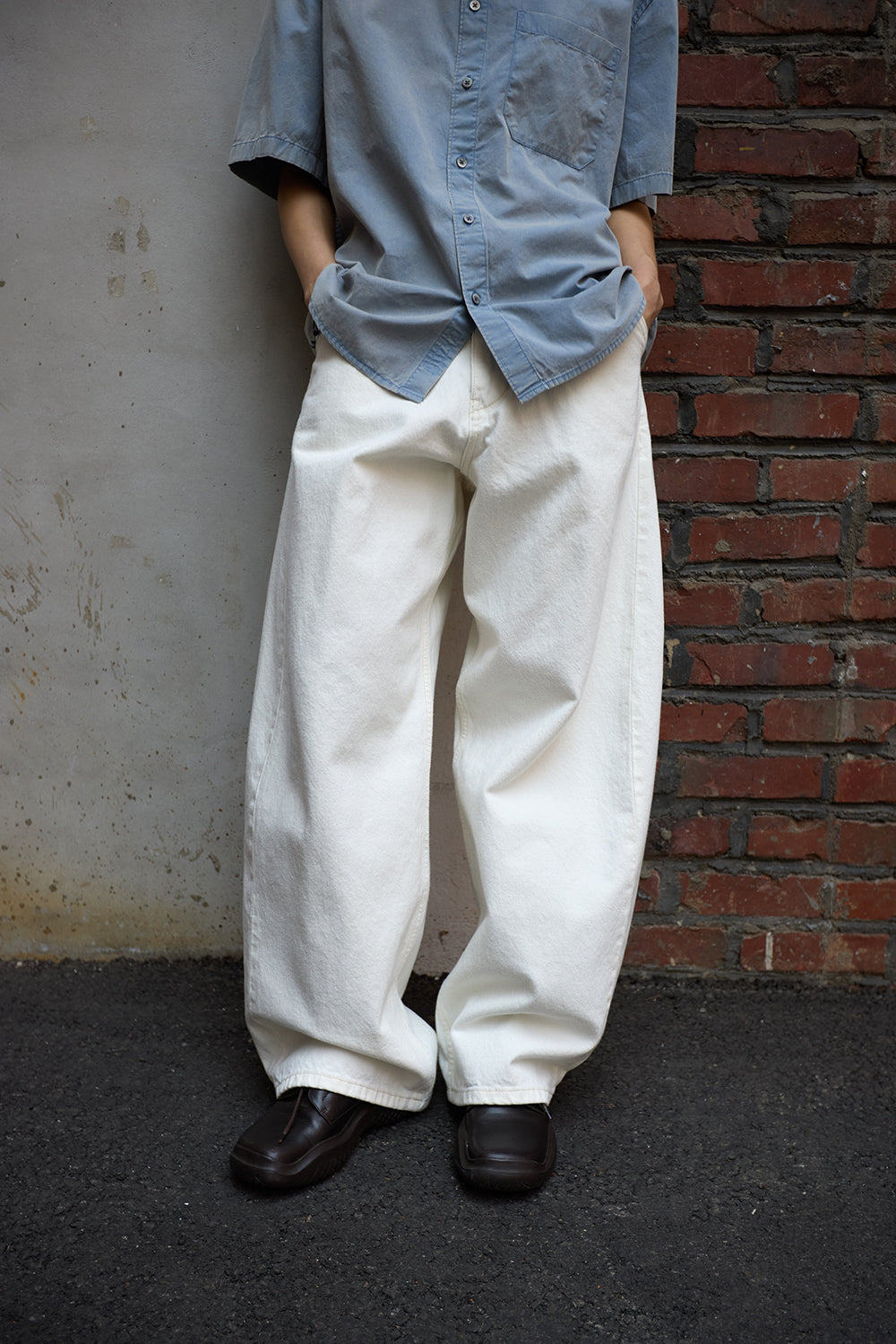 Hatchingroom - Wide Curve Jeans (Eggshell) product image 15 | TRAB K-Fashion Australia