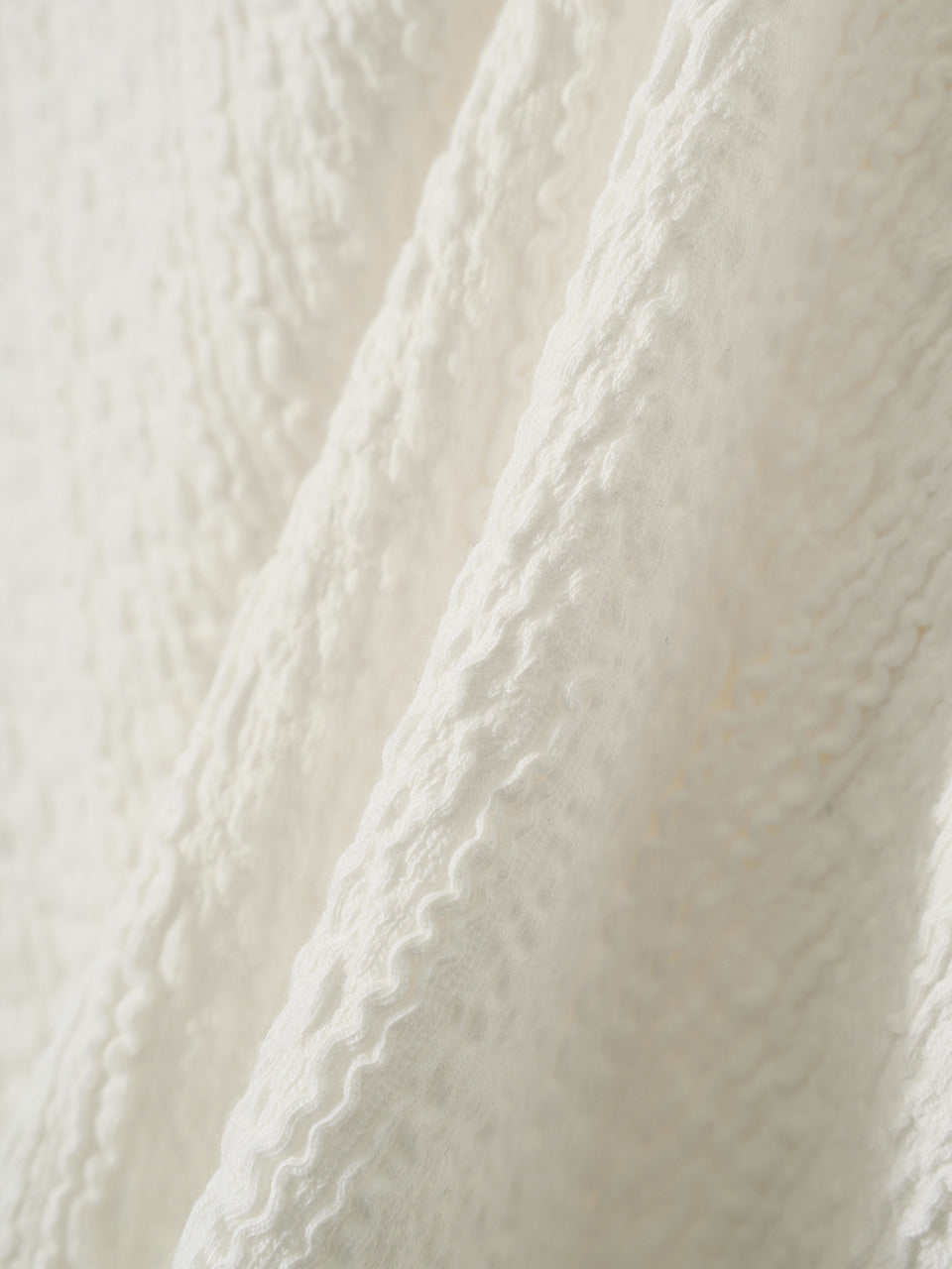 Kijun - Crinkled Knit Tank Top (Off-White) product image 11 | TRAB K-Fashion Australia