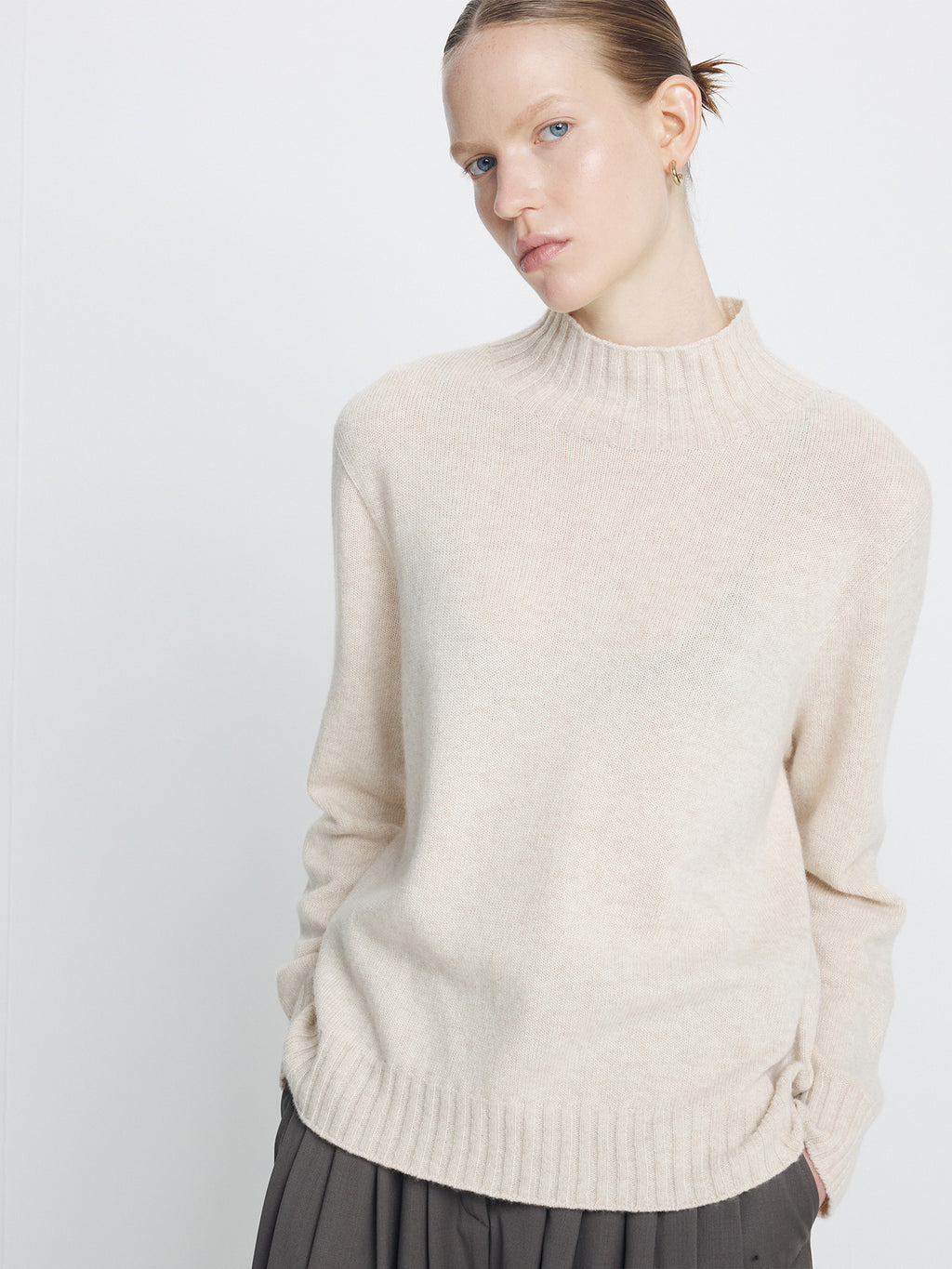 Tonywack - Wool Blend Oversiezed Turtleneck (Ecru/Beige) product image 6 | TRAB K-Fashion Australia