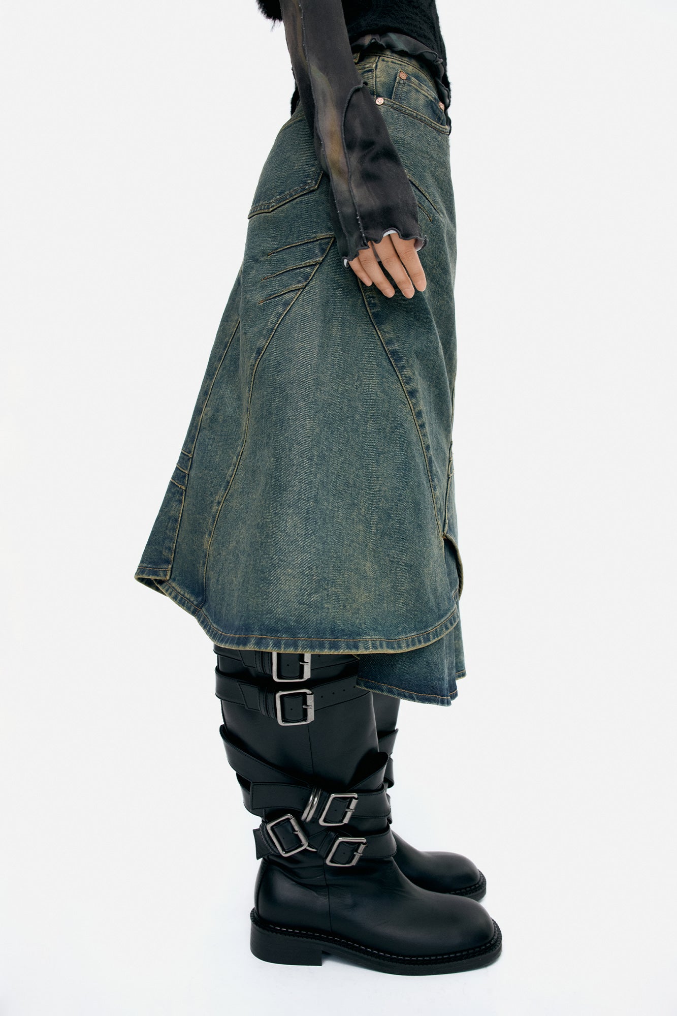 Andersson Bell - Custom Flare Layered Skirt (Army Green) product image 5 | TRAB K-Fashion Australia