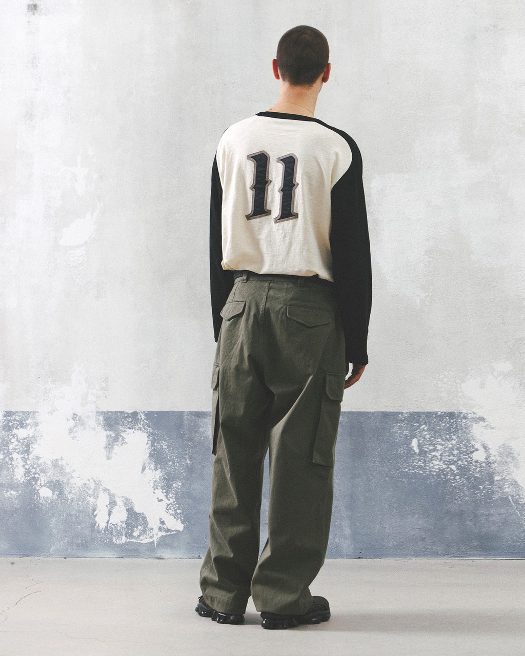 Eastlogue - 11 Ringer Raglan L.s T-shirts (Cream & Black) product image 4 | TRAB K-Fashion Australia