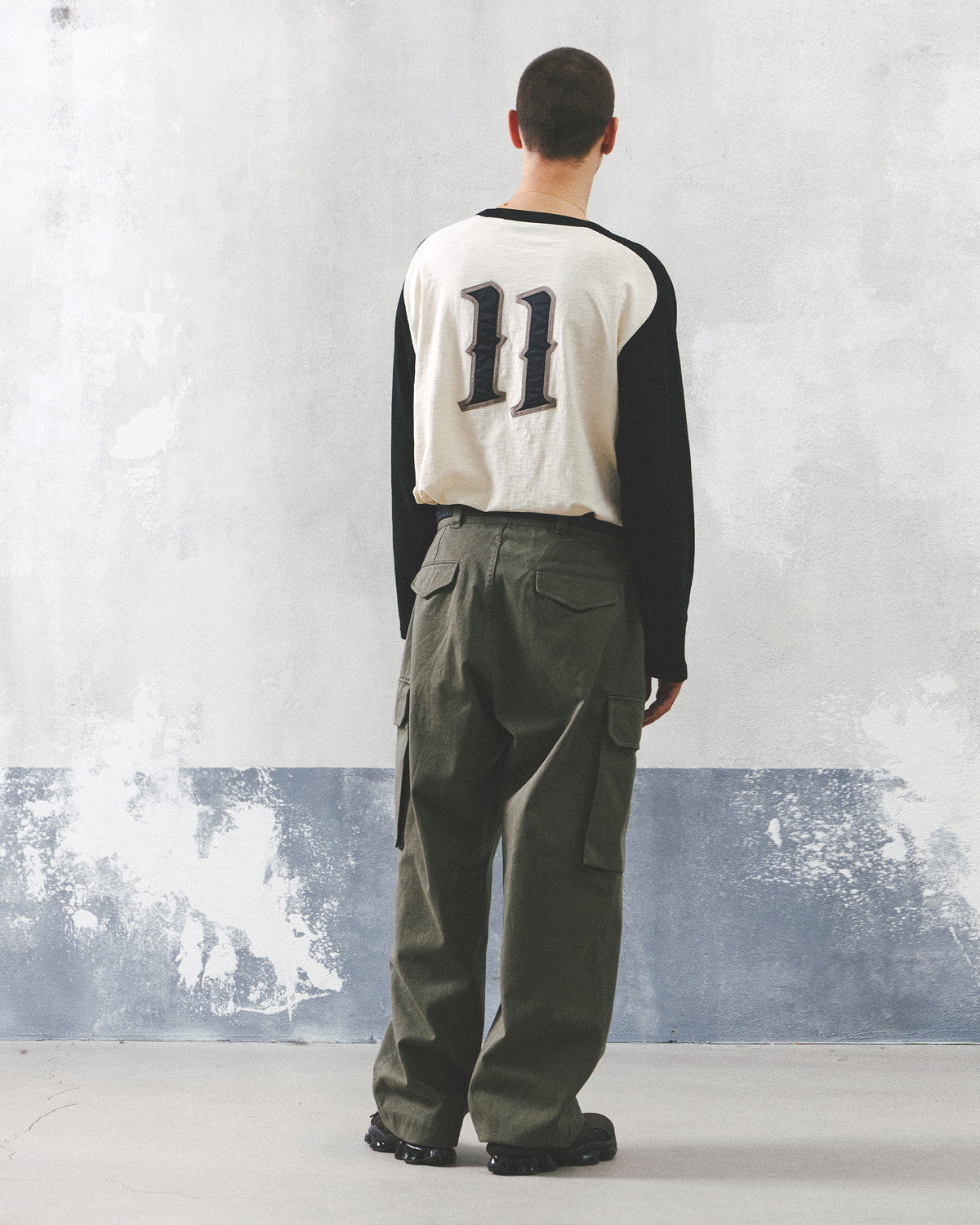 Eastlogue - 11 Ringer Raglan L.s T-shirts (Cream & Black) product image 4 | TRAB K-Fashion Australia