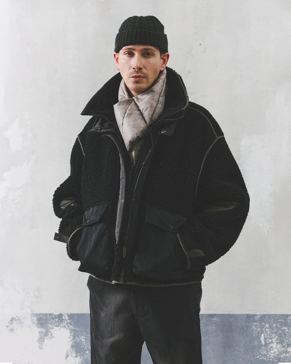 Eastlogue - Alpine Layered Fleece Jumper (Black) product image 2 | TRAB K-Fashion Australia