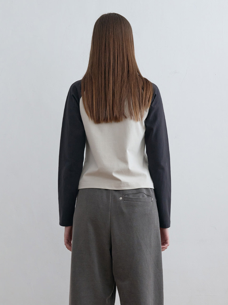 Kijun - Rose Raglan Tee (Charcoal) product image 2 | TRAB K-Fashion Australia