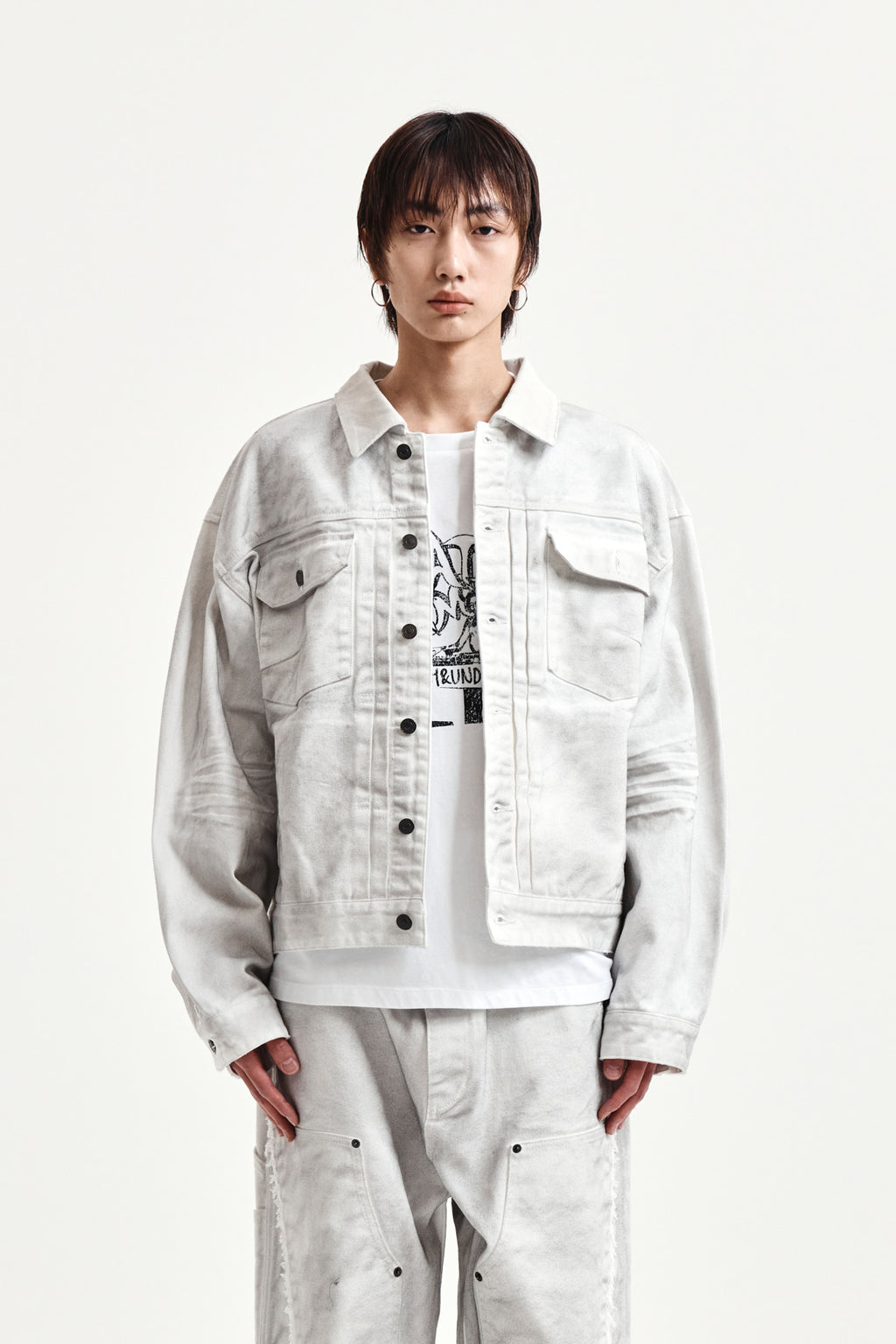 Matin Kim - Vintage Washed Denim Trucker (White) product image 6 | TRAB K-Fashion Australia