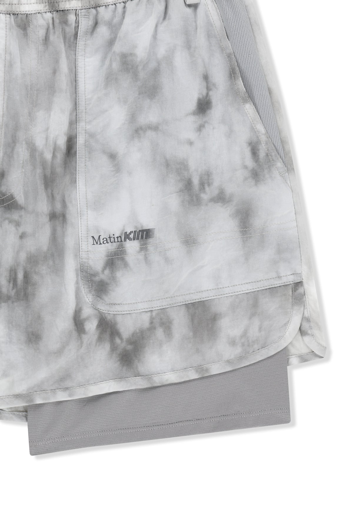 Matin Kim - Matin Pace Motion Shorts (Light Grey) product image 4 | TRAB K-Fashion Australia