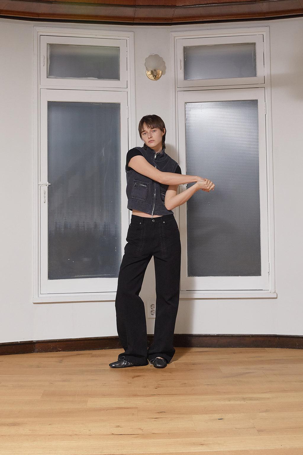 Matin Kim - Logo Point Washed Knit Vest (Navy) product image 10 | TRAB K-Fashion Australia