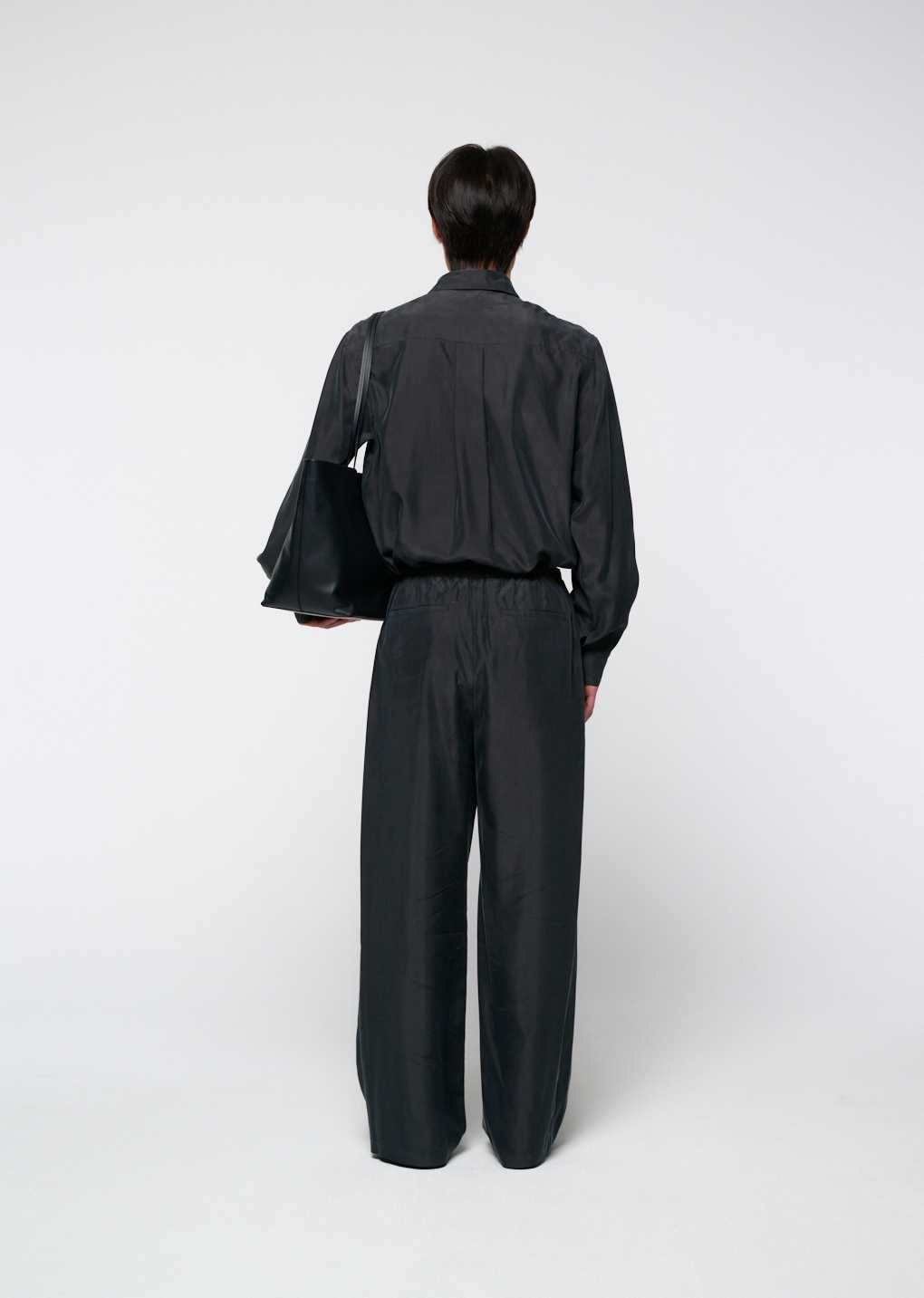 Amomento - Large leather tote bag (Black) product image 9 | TRAB K-Fashion Australia