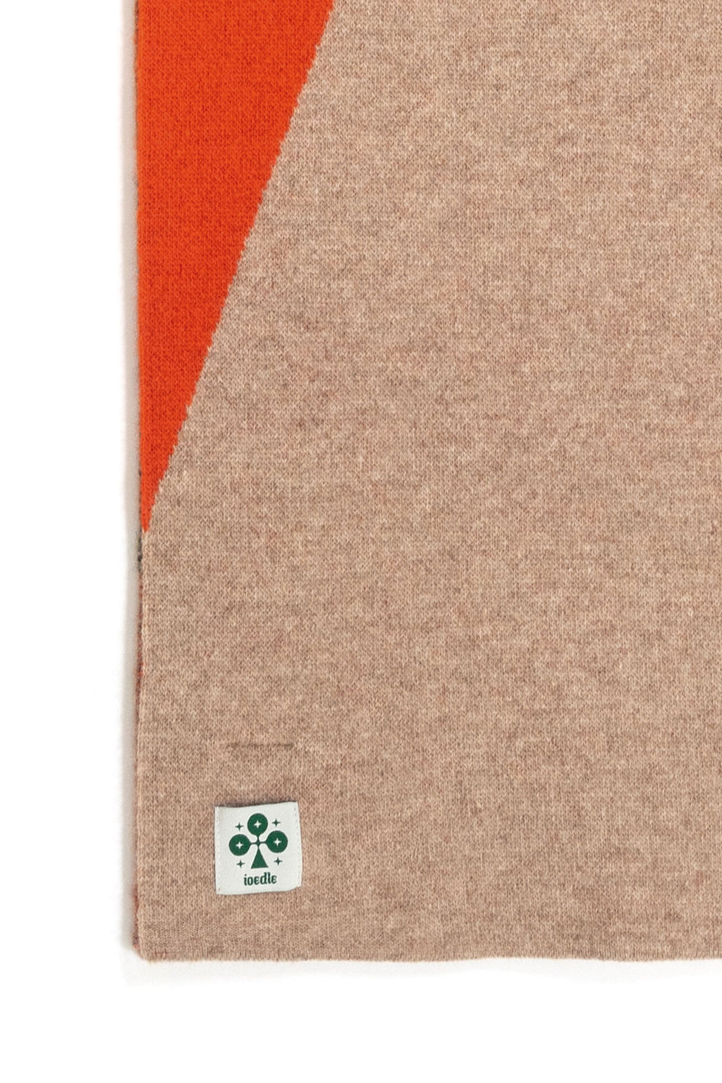 Ioedle - Apartment Muffler (Beige) product image 4 | TRAB K-Fashion Australia