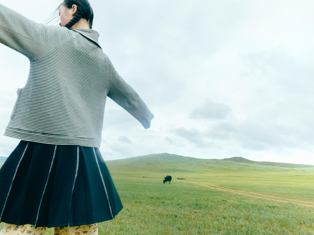 Coyseio - Raw Hem Pleats Skirt (Charcoal) product image 2 | TRAB K-Fashion Australia