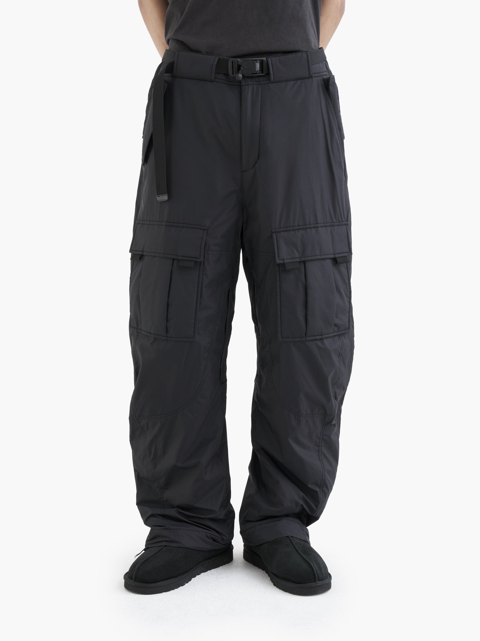 Jiyong Kim - Multi Pocket Insulate Trousers (Black) product image 4 | TRAB K-Fashion Australia