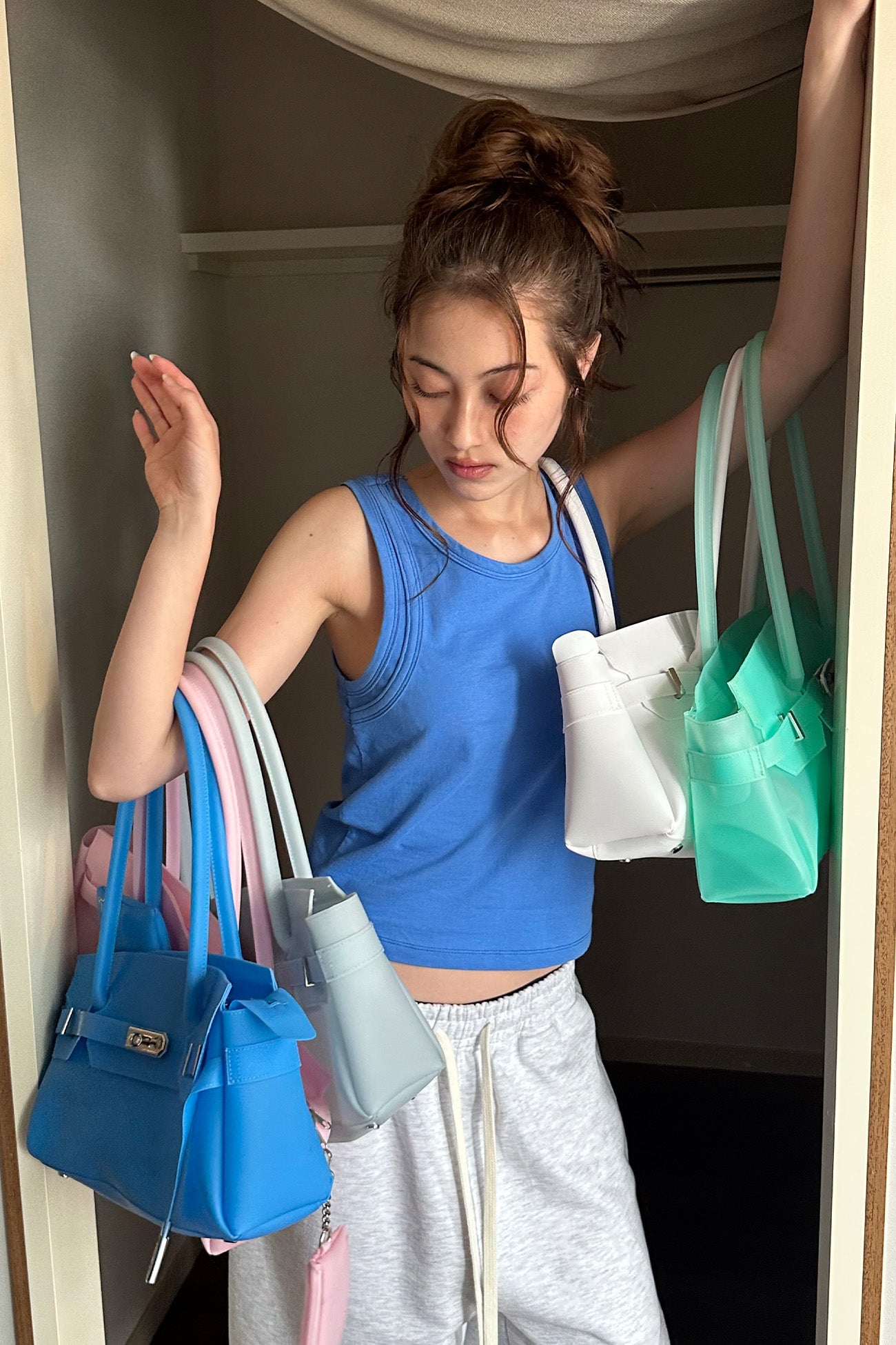 Deinet - [free Card Wallet] Jelly Two-Way Bag (Ice Blue) product image 7 | TRAB K-Fashion Australia