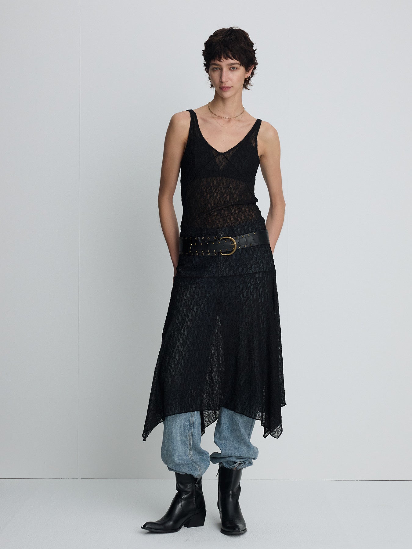 Tonywack - Lace Sleeveless Maxi Dress (Black) product image 5 | TRAB K-Fashion Australia