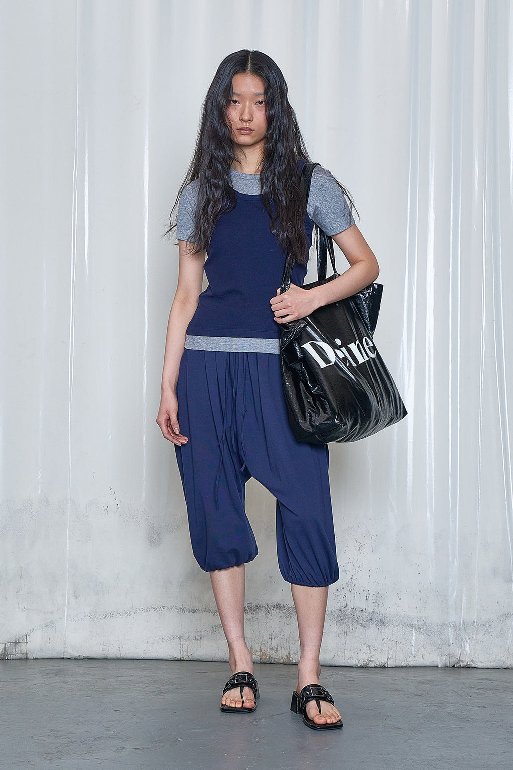 Deinet - Balloon Sweat Pants (Navy) product image 4 | TRAB K-Fashion Australia