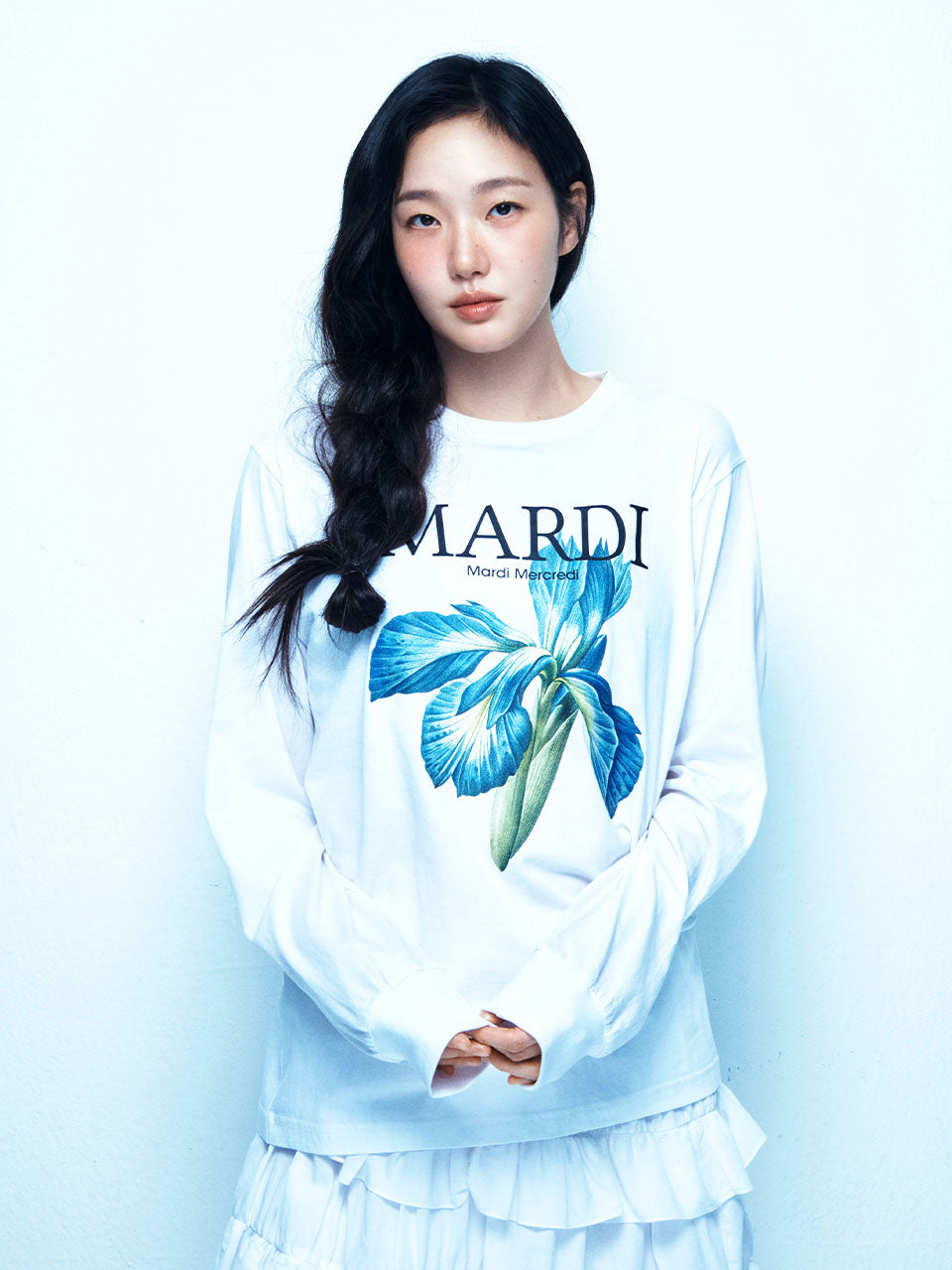 Mardi Mercredi - Tshirt Long Sleeve Lilies 07 (White) product image 1 | TRAB K-Fashion Australia
