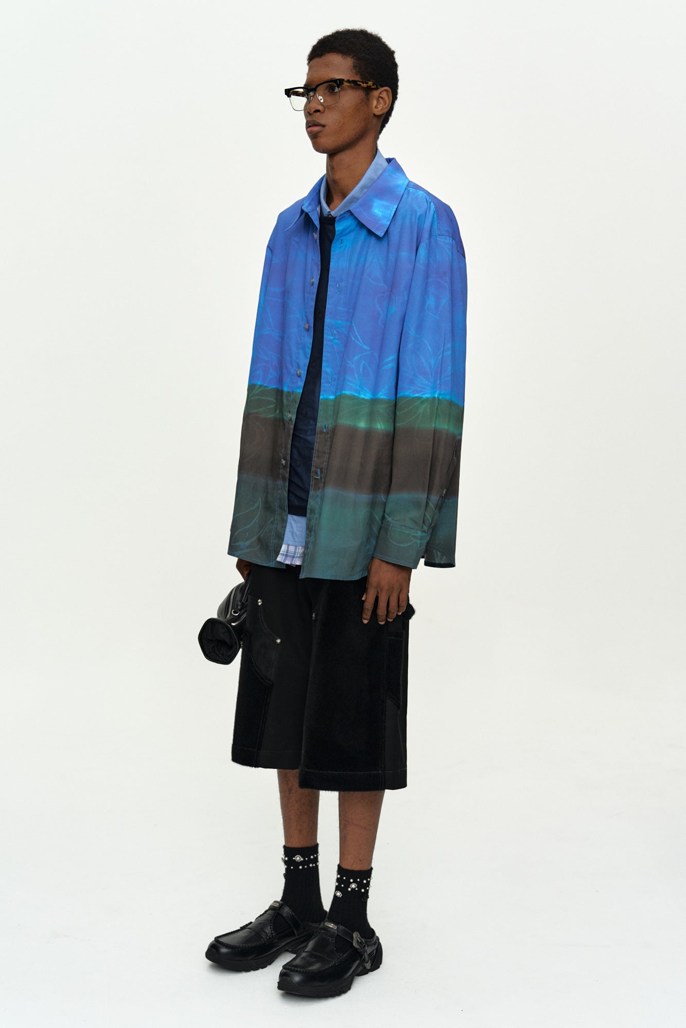 Andersson Bell - Rothco Gradient Printed Shirt (Blue) product image 2 | TRAB K-Fashion Australia