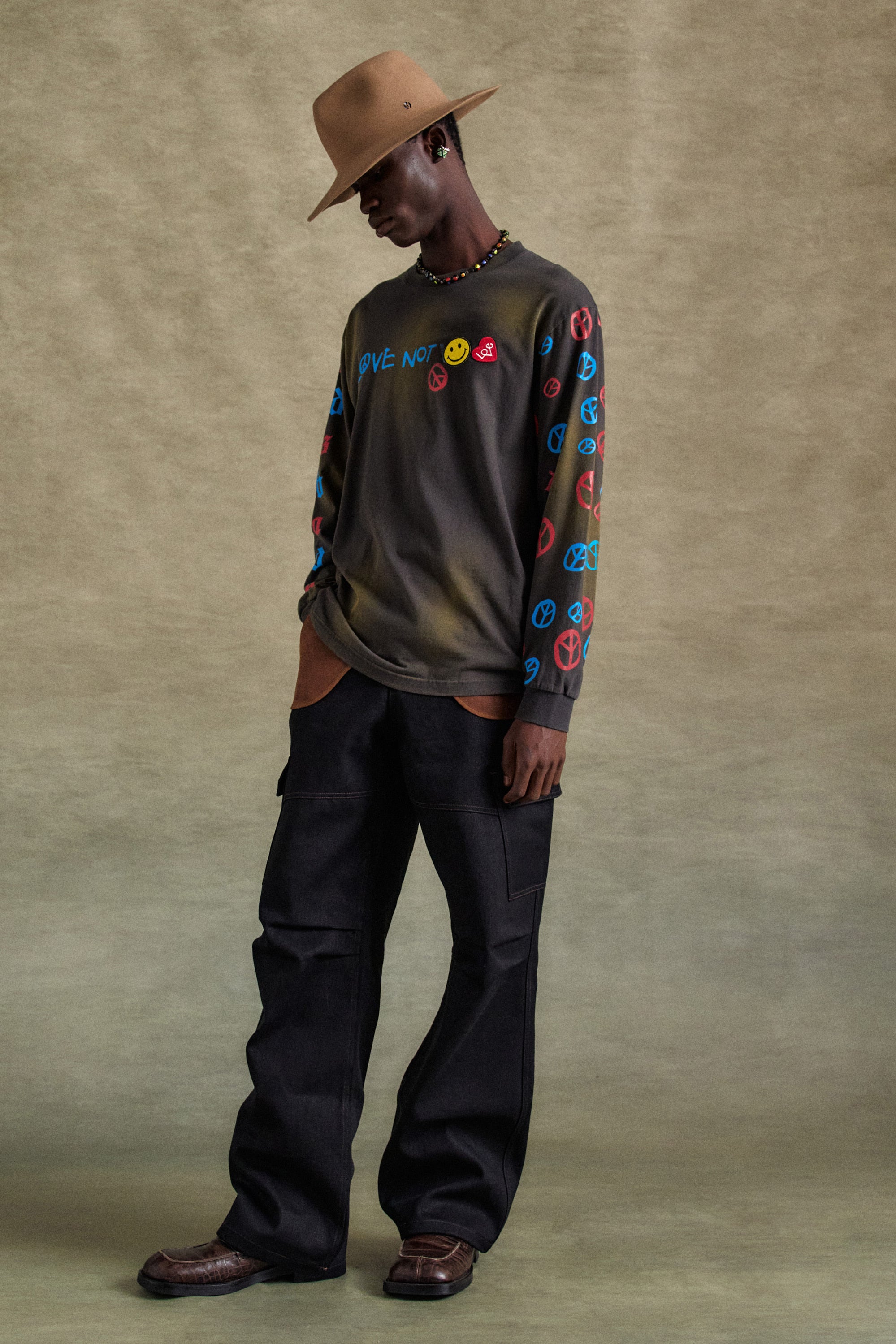 Andersson Bell - Unisex Love L/s T-Shirts (Characoal) product image 6 | TRAB K-Fashion Australia
