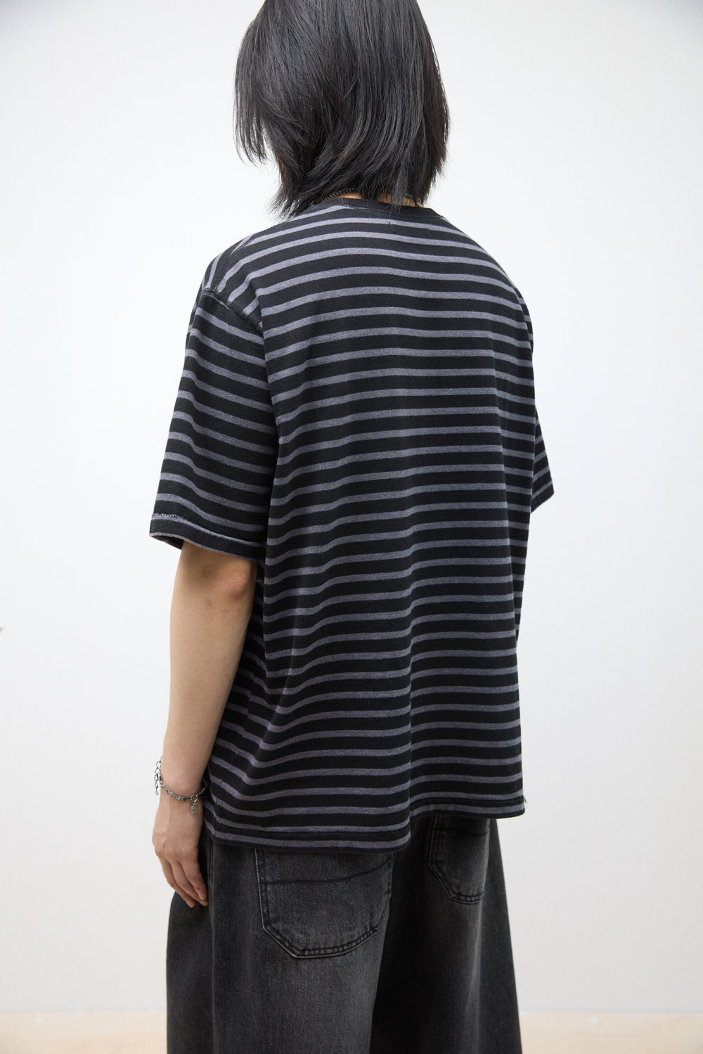 Hatchingroom - VTG Bold Stripe Pocket Tee (Black) product image 9 | TRAB K-Fashion Australia