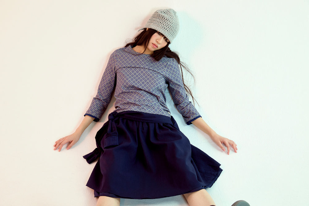 Coyseio - Flower Capri Sleeve (Grey) product image 8 | TRAB K-Fashion Australia