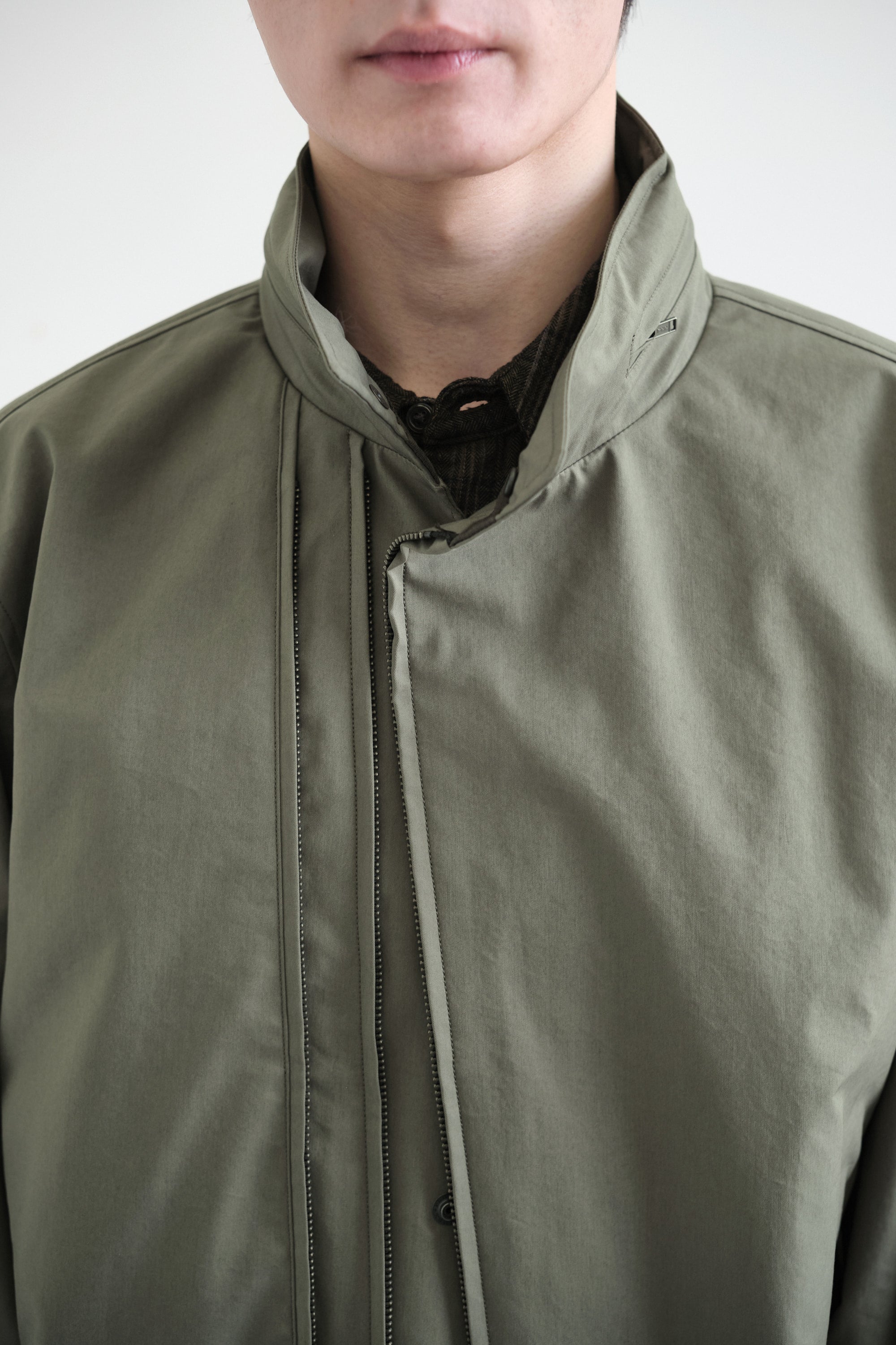 Hatchingroom - Diagonal Zip Jacket V2 (Olive) product image 11 | TRAB K-Fashion Australia