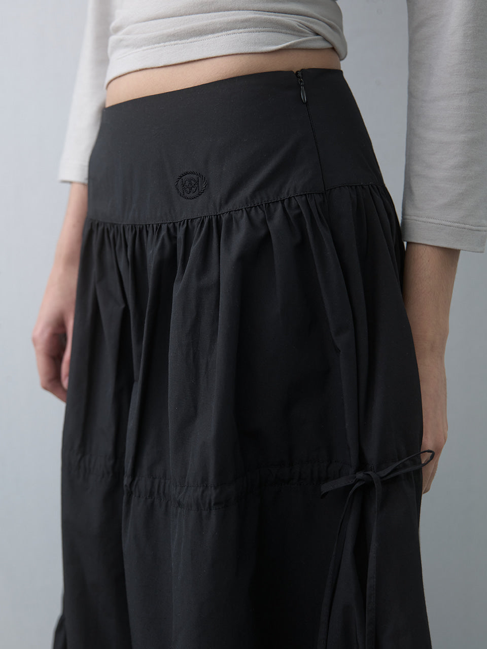 Kijun - Shirring Full Skirt (Black) product image 4 | TRAB K-Fashion Australia