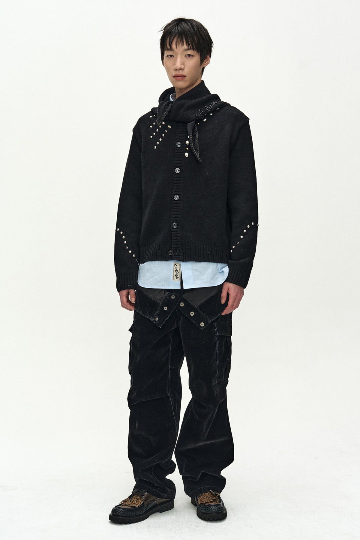 Andersson Bell - Unisex Kint Neck Scarf (Black) product image 5 | TRAB K-Fashion Australia