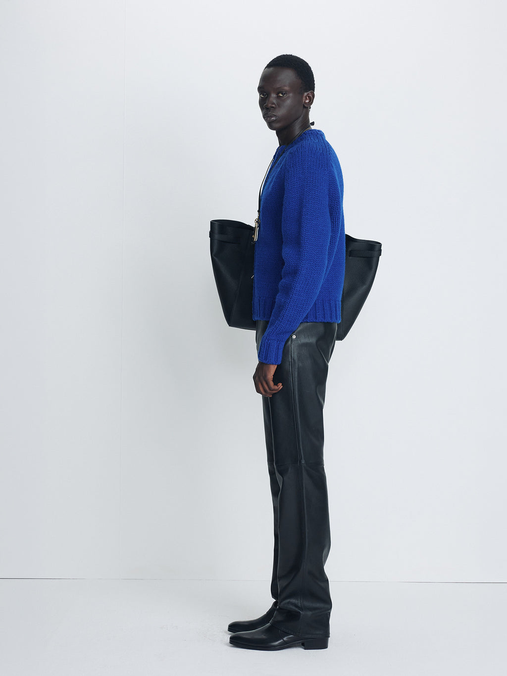 Tonywack - Shetland Wool Knitted Zip Blouson (Royal Blue) product image 2 | TRAB K-Fashion Australia