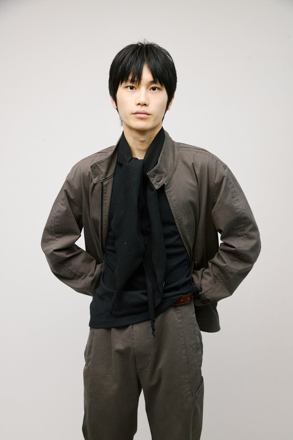 Hatchingroom - Diamond Scarf (Black) product image 7 | TRAB K-Fashion Australia