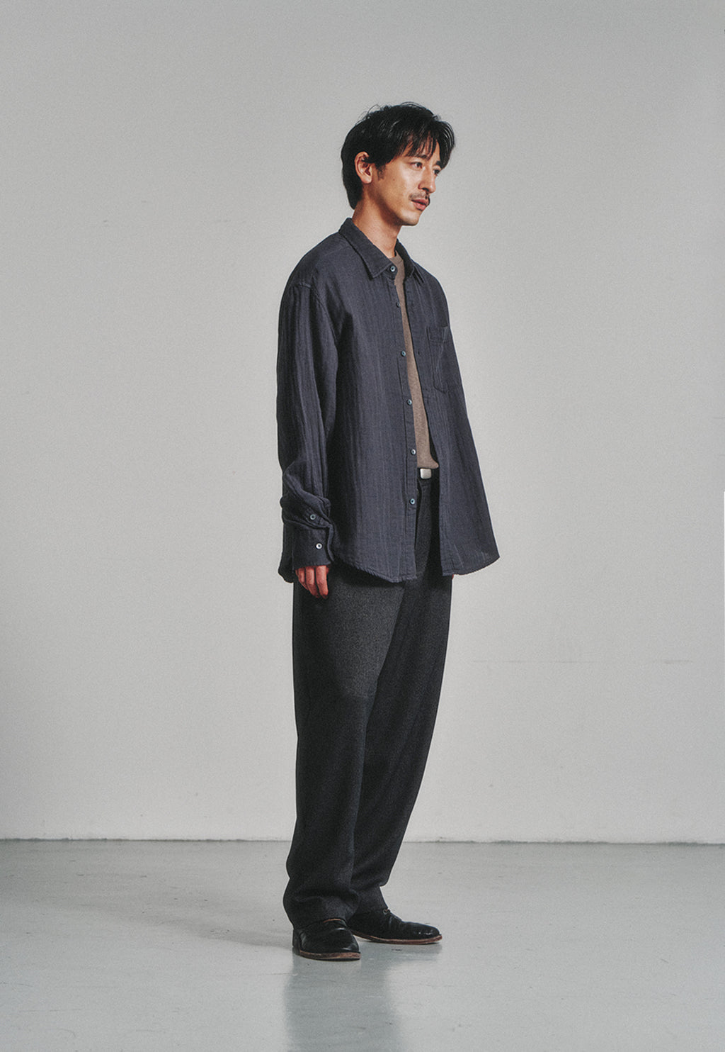 Art if acts - Comfy Side Tuck Curved Trousers (Charcoal) product image 3 | TRAB K-Fashion Australia