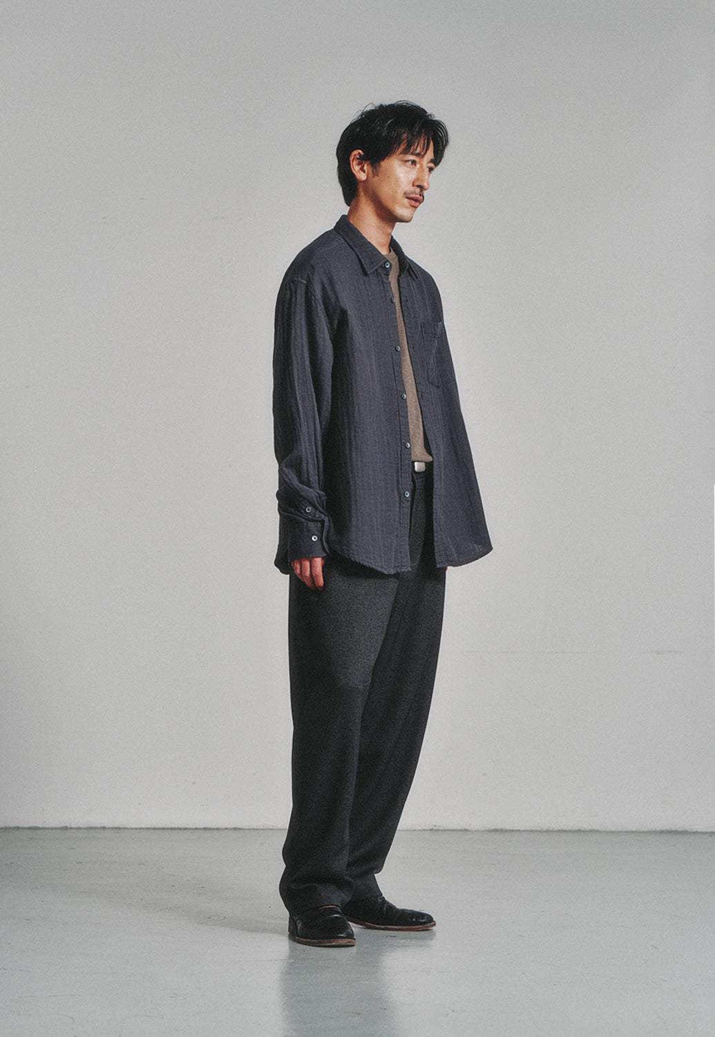 Art if acts - Comfy Side Tuck Curved Trousers (Charcoal) product image 3 | TRAB K-Fashion Australia