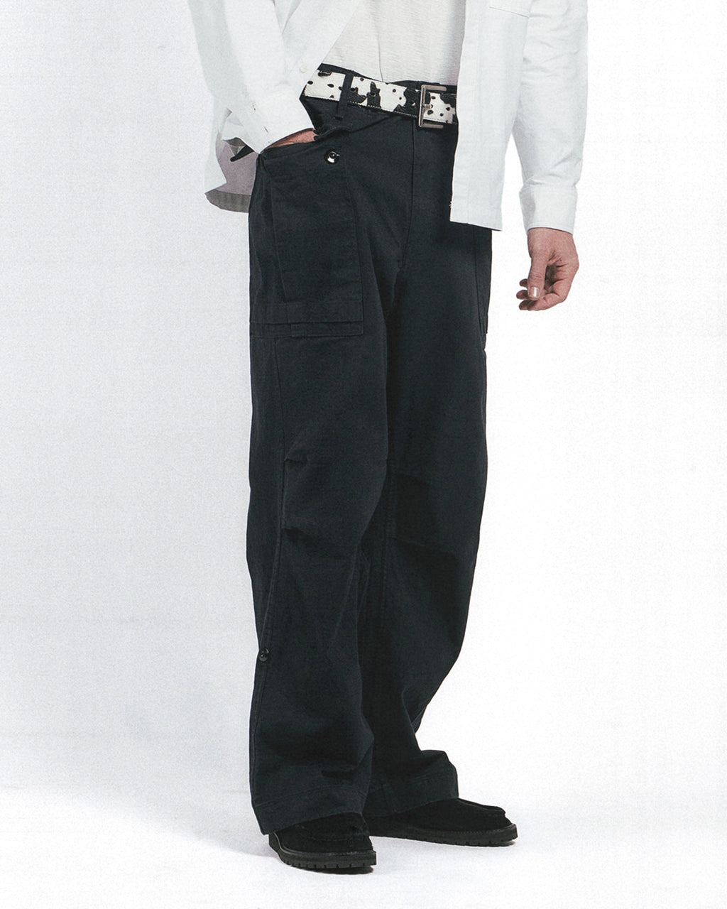 Eastlogue - Rucksack Field Pants (Black) product image 2 | TRAB K-Fashion Australia