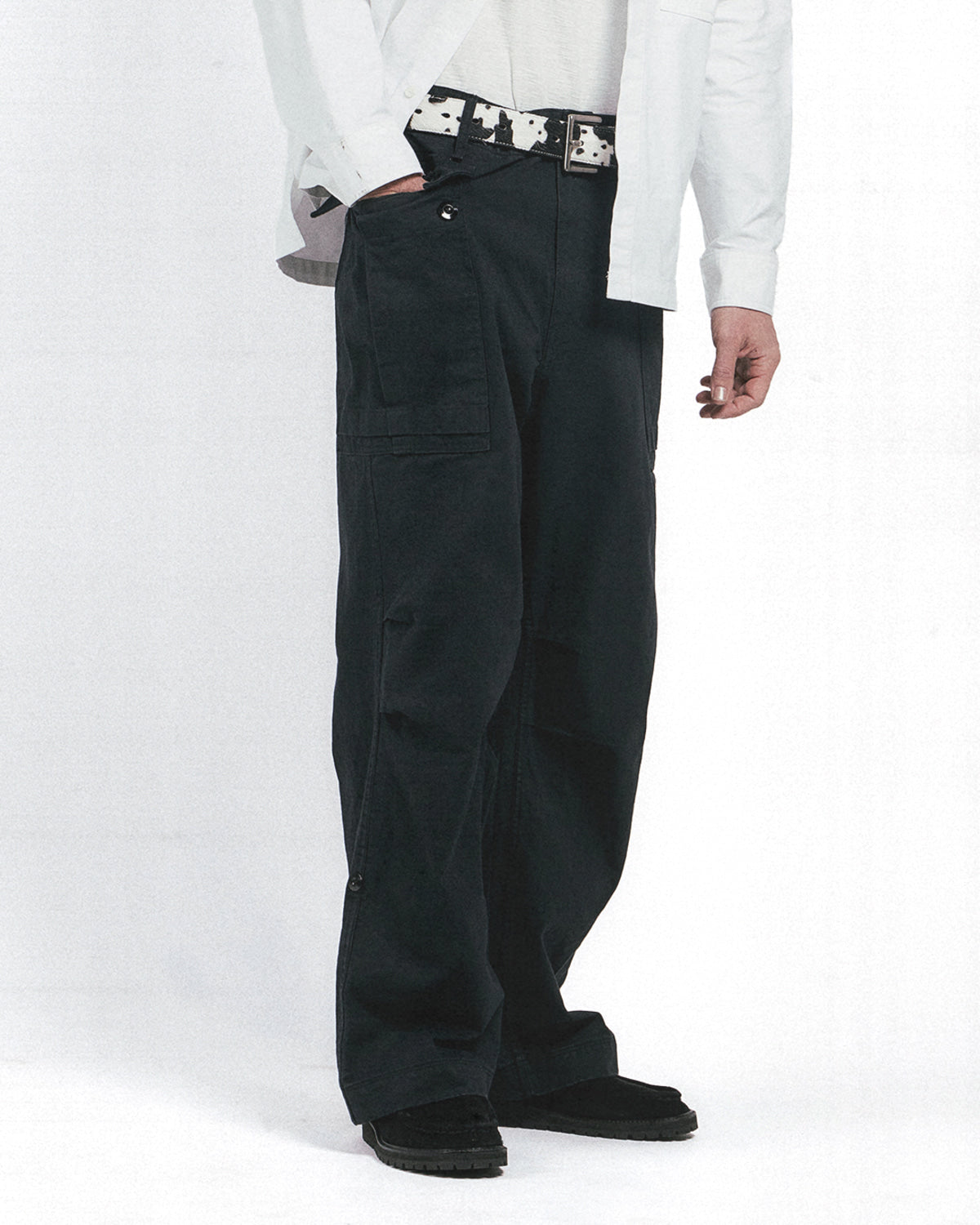 Eastlogue - Rucksack Field Pants (Black) product image 2 | TRAB K-Fashion Australia