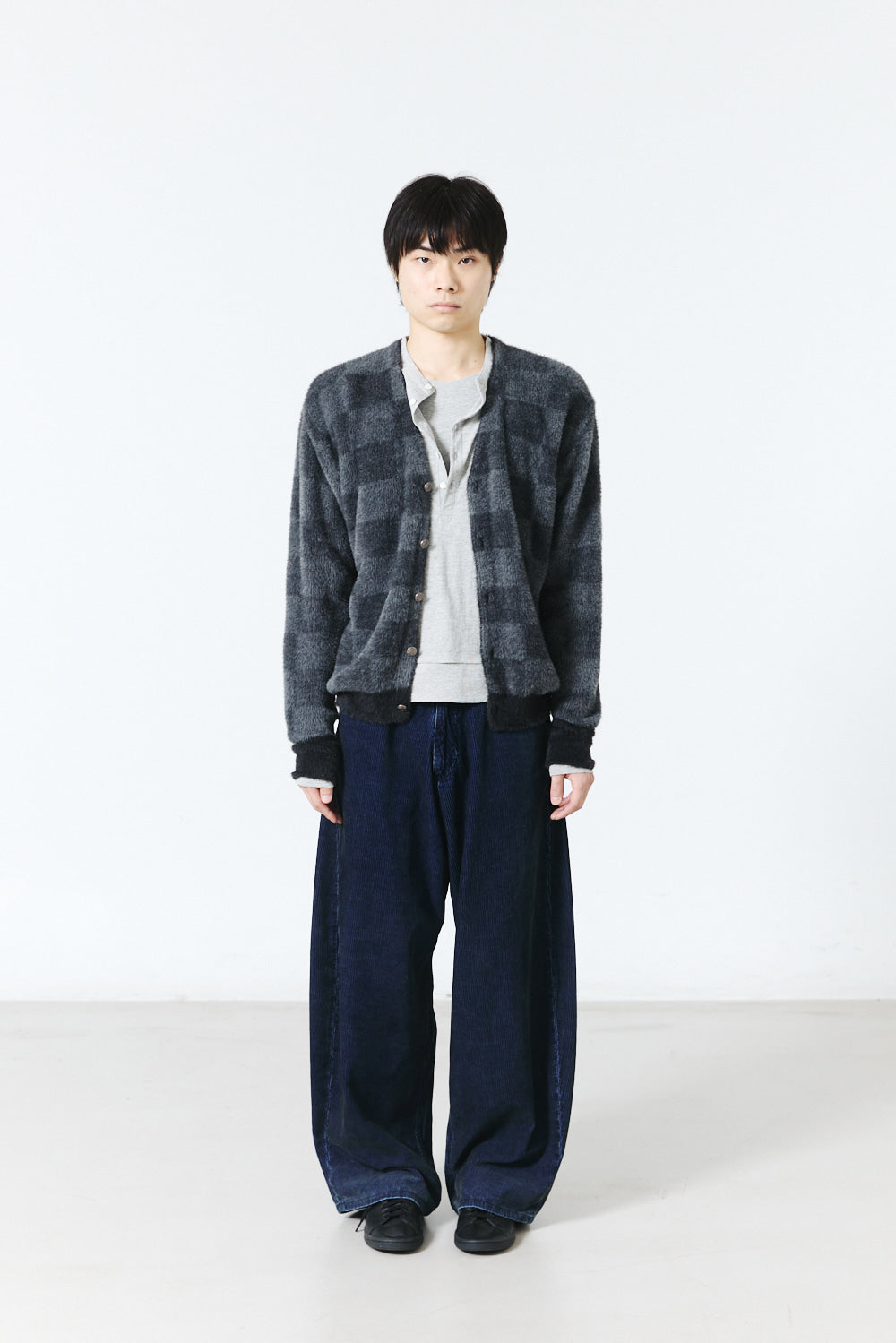 Hatchingroom - Hairy Cardigan Checkerboard (Charcoal/Grey) product image 9 | TRAB K-Fashion Australia