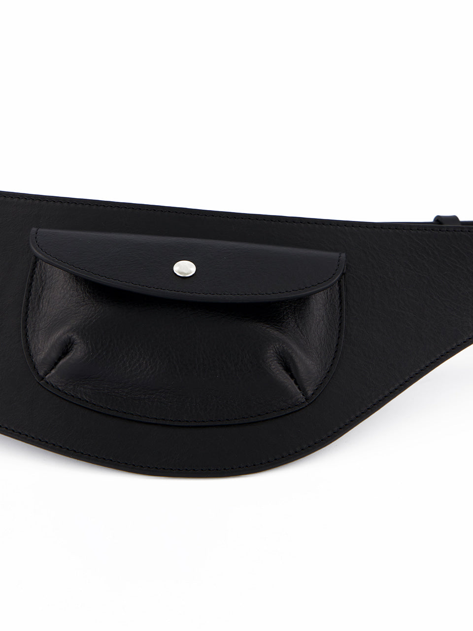 Kijun - Curve Belt Bag (Black) product image 9 | TRAB K-Fashion Australia