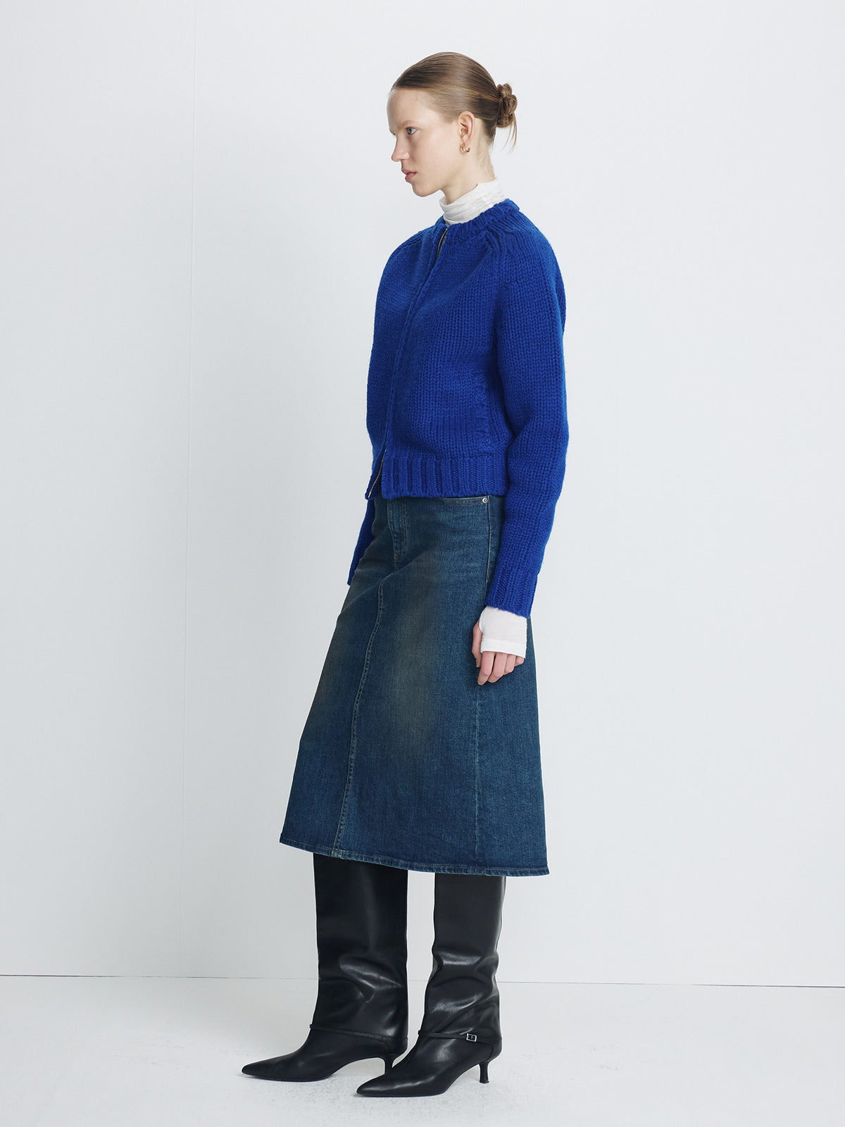 Tonywack - Shetland Wool Knitted Zip Blouson (Royal Blue) product image 3 | TRAB K-Fashion Australia