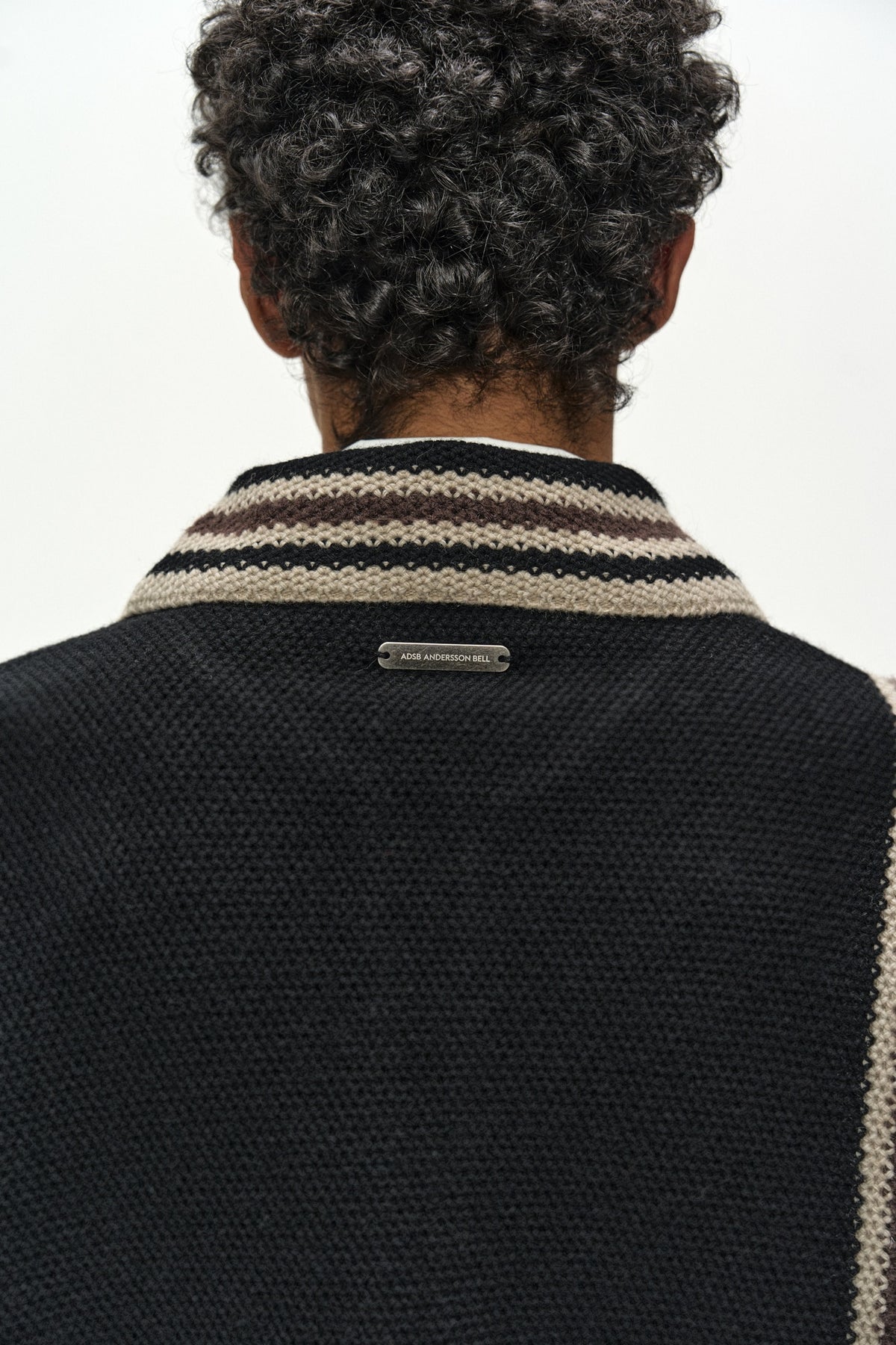 Andersson Bell - Fantasia 26 Heavy Wool Cardigan (Black) product image 8 | TRAB K-Fashion Australia